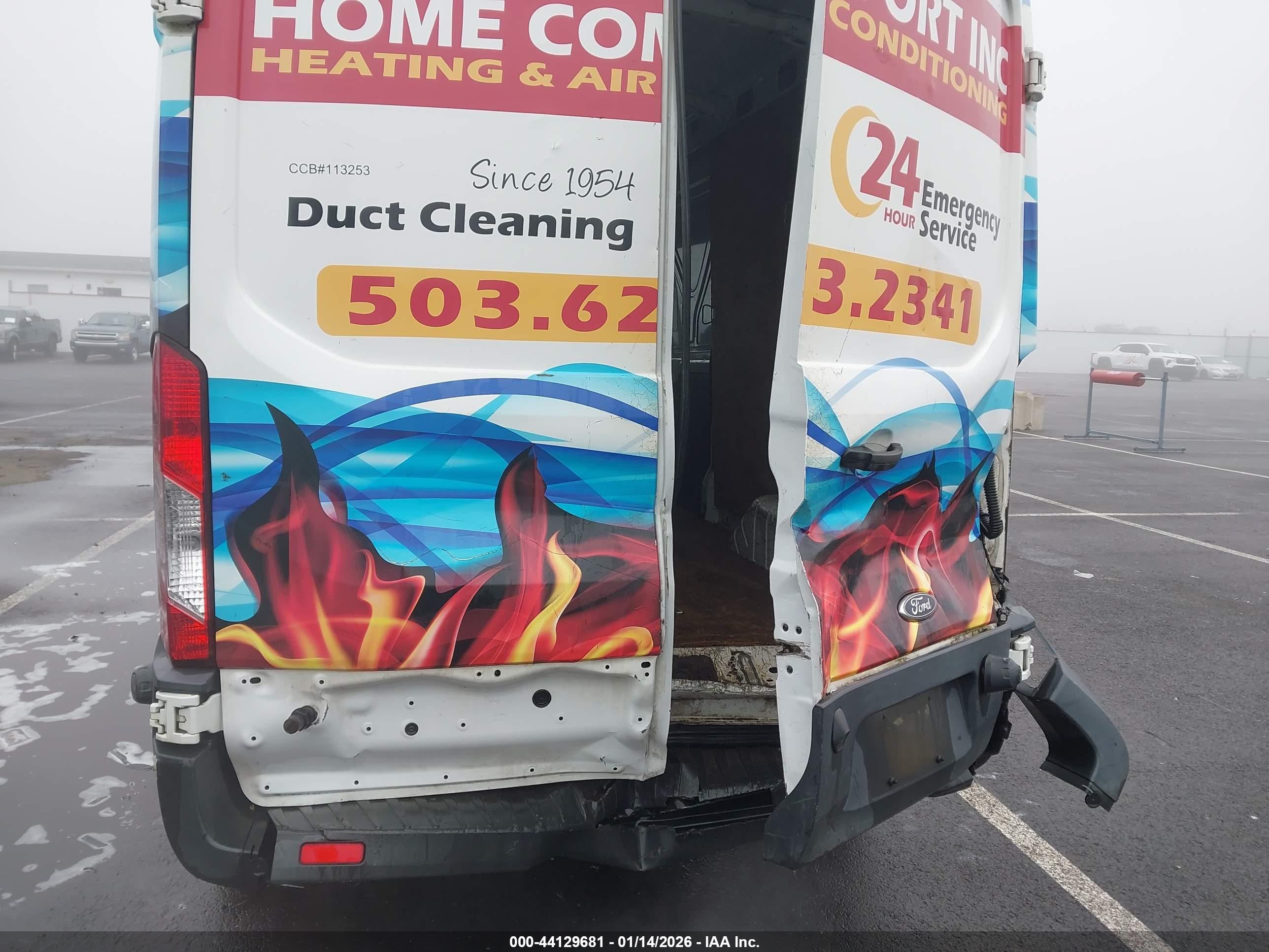FORD TRANSIT-250 image 6