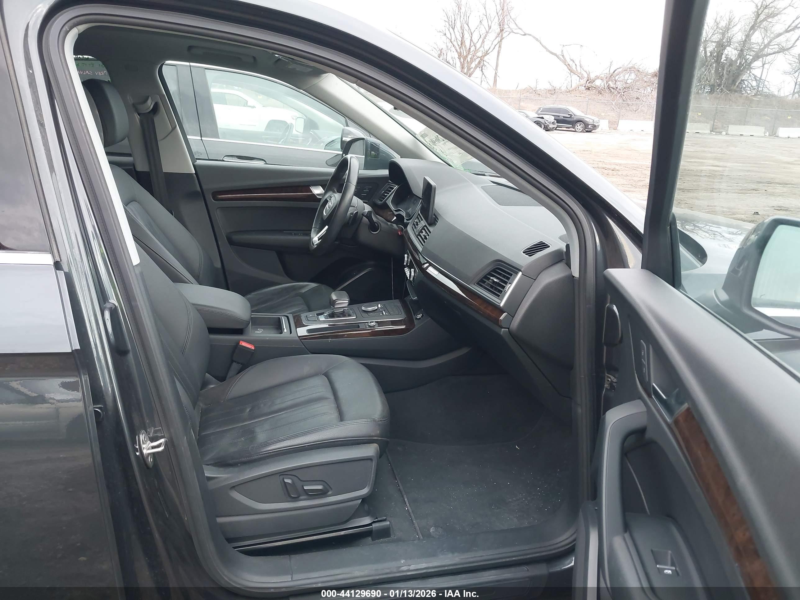 AUDI Q5 image 5