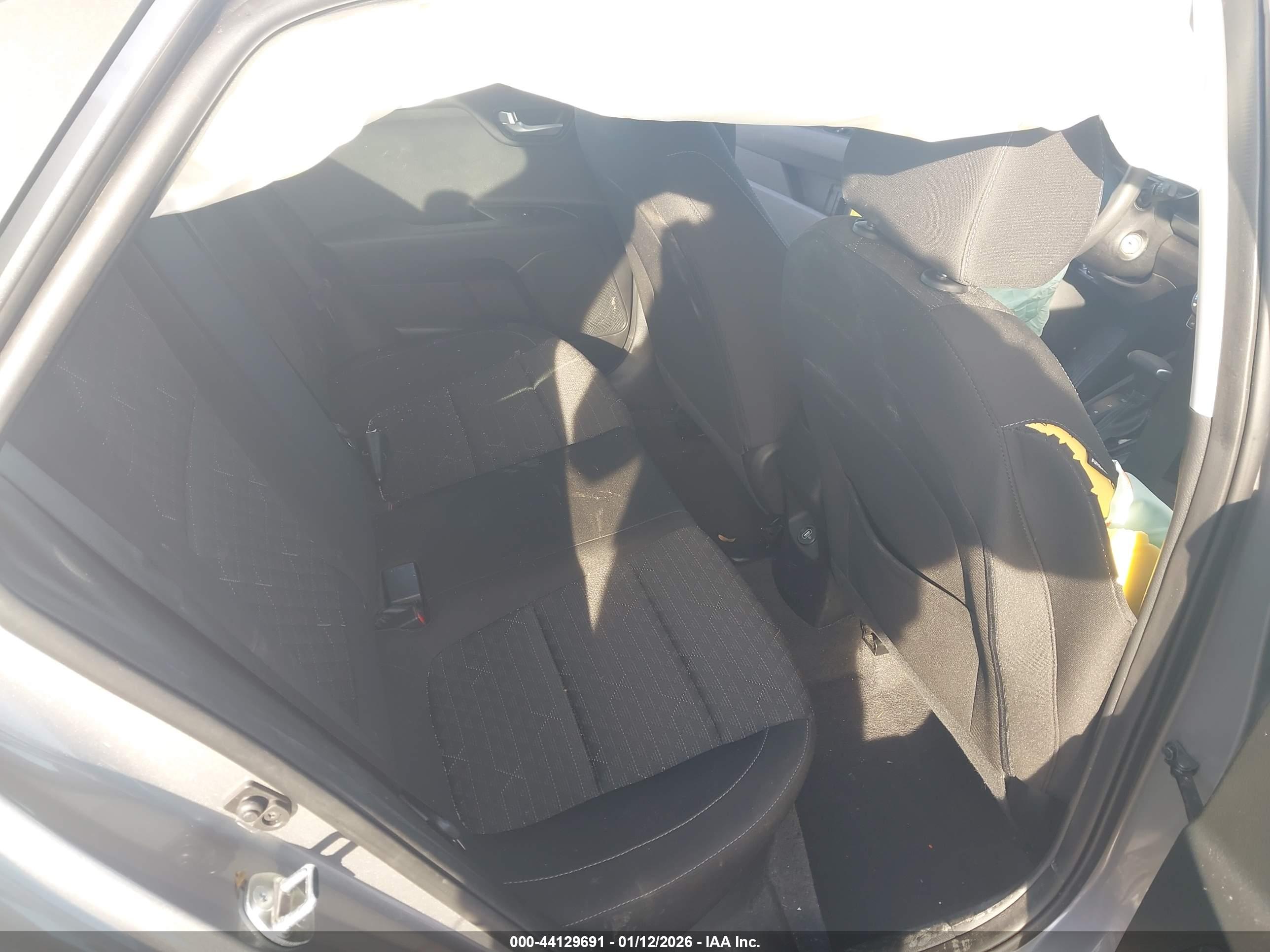 KIA RIO image 8