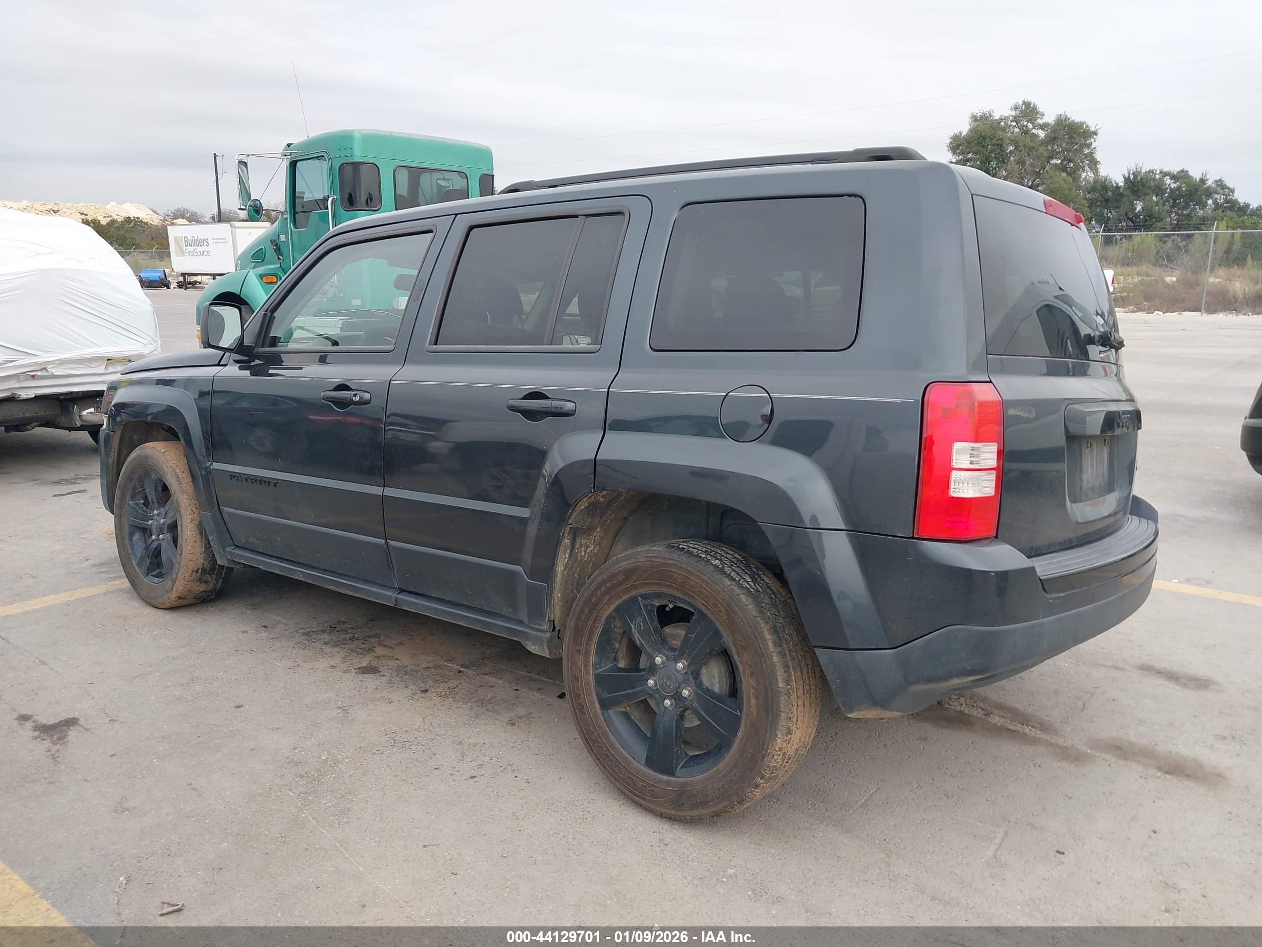 JEEP PATRIOT image 3