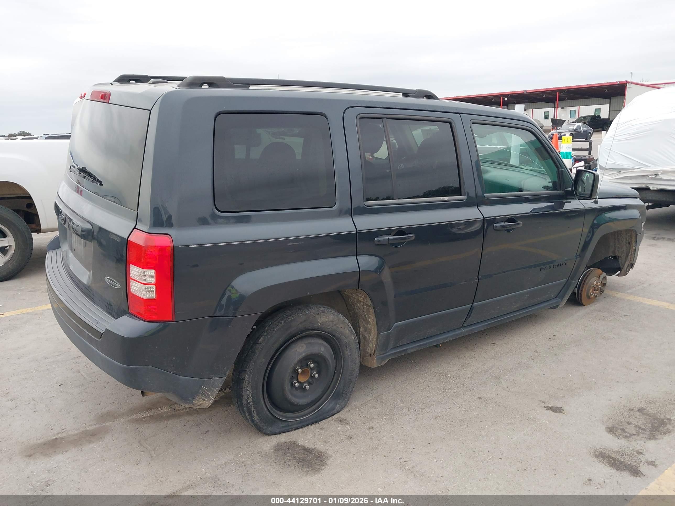 JEEP PATRIOT image 4