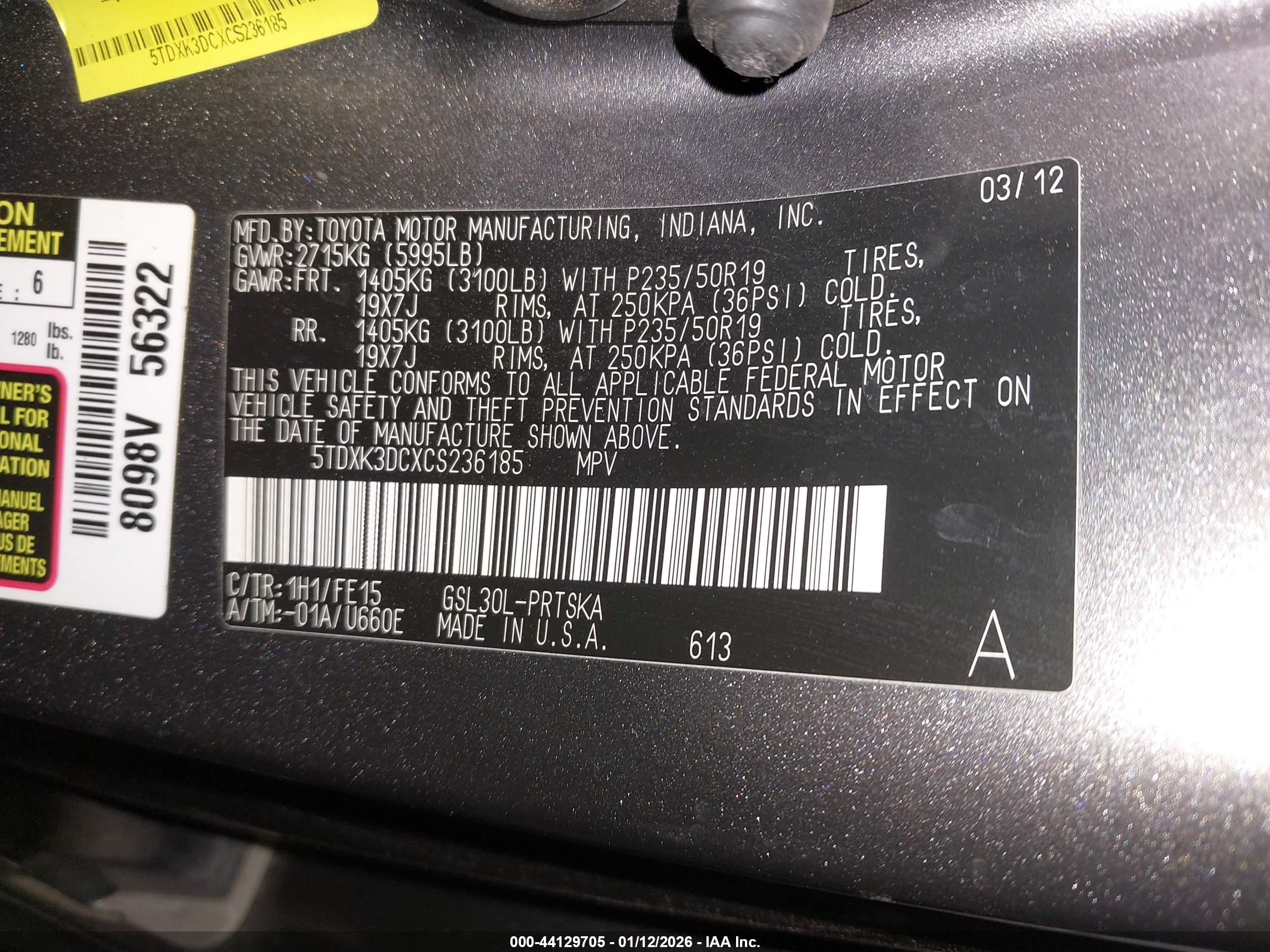 TOYOTA SIENNA image 9