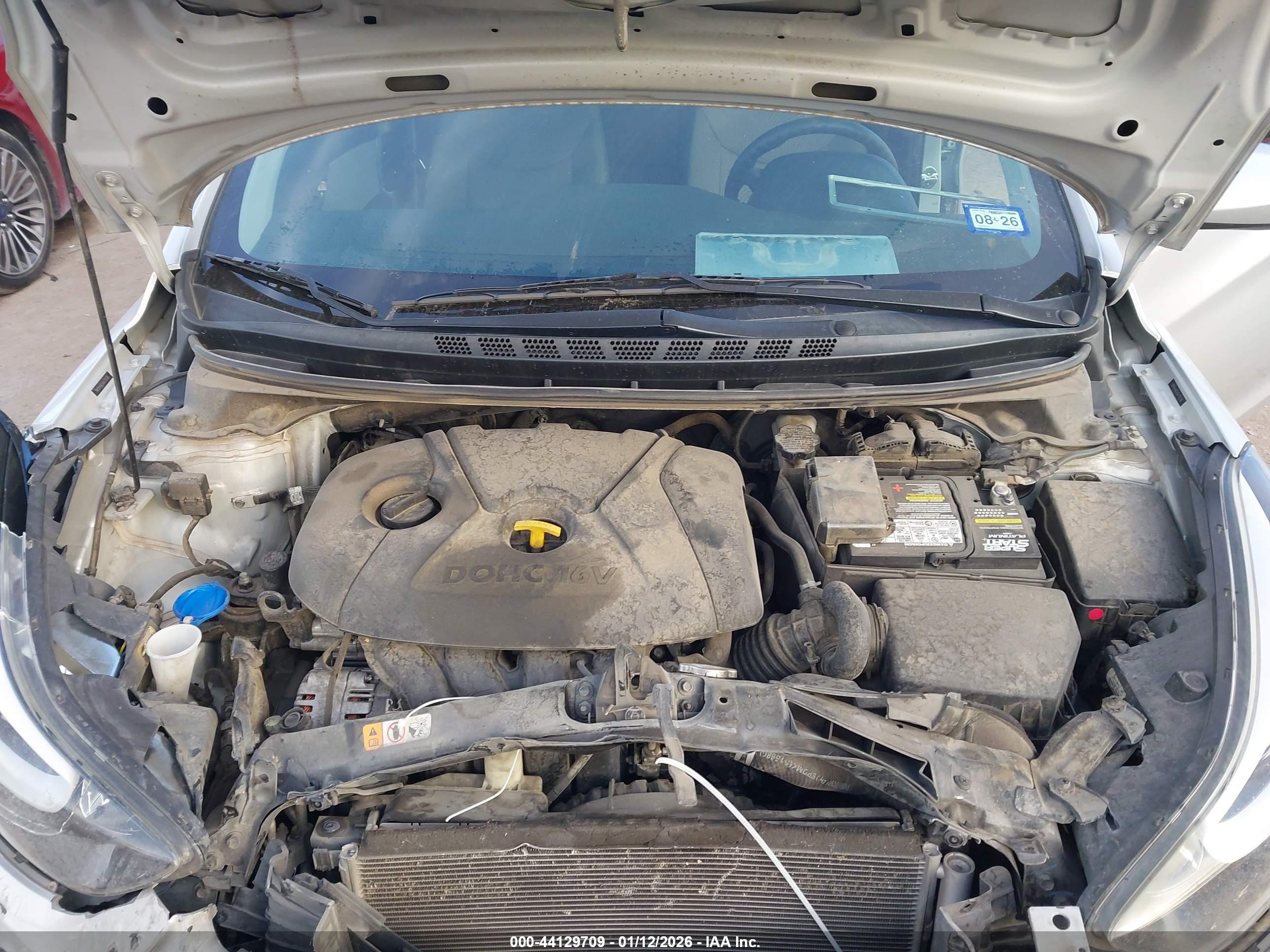 HYUNDAI ELANTRA image 10