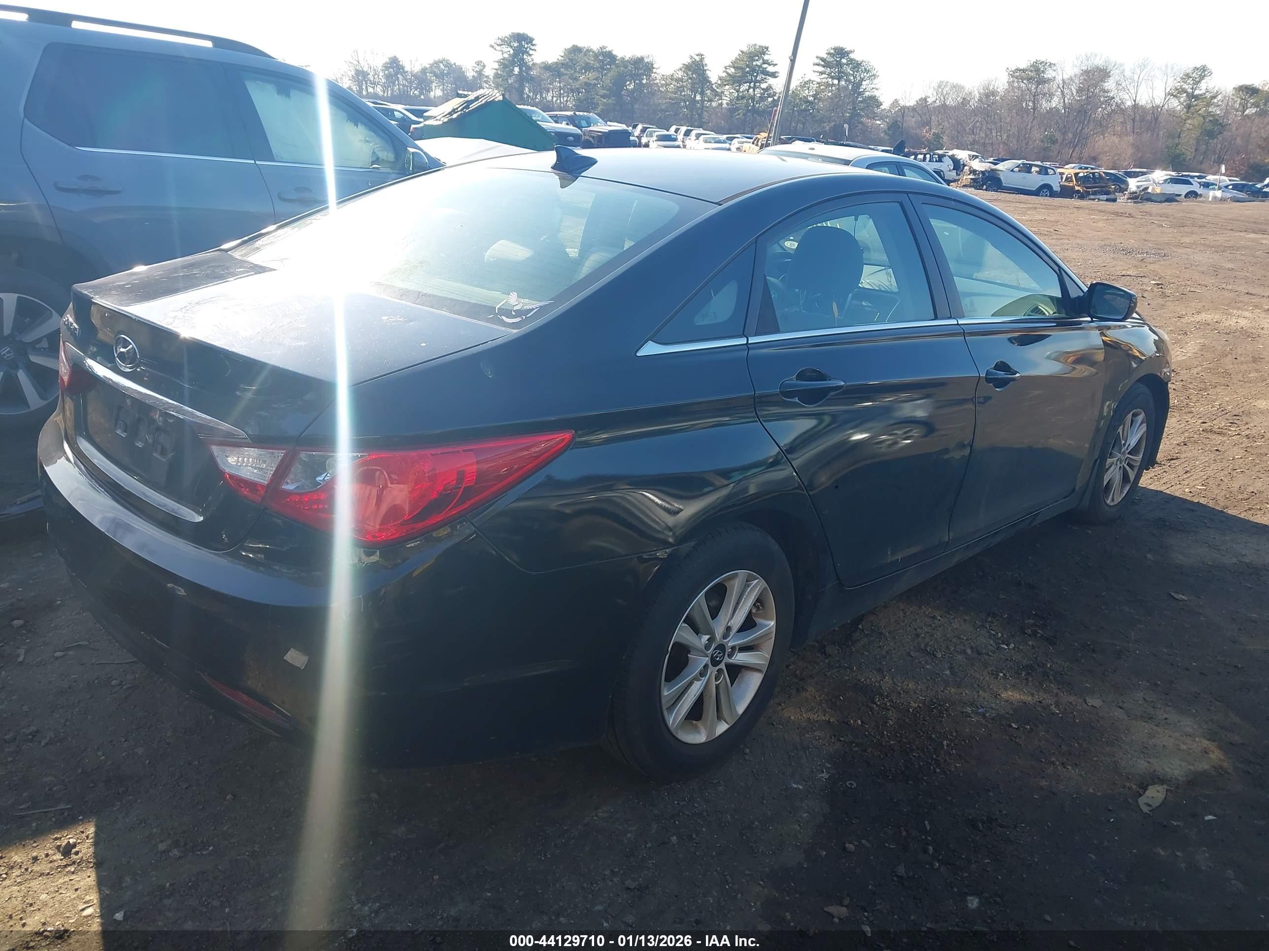 HYUNDAI SONATA image 4