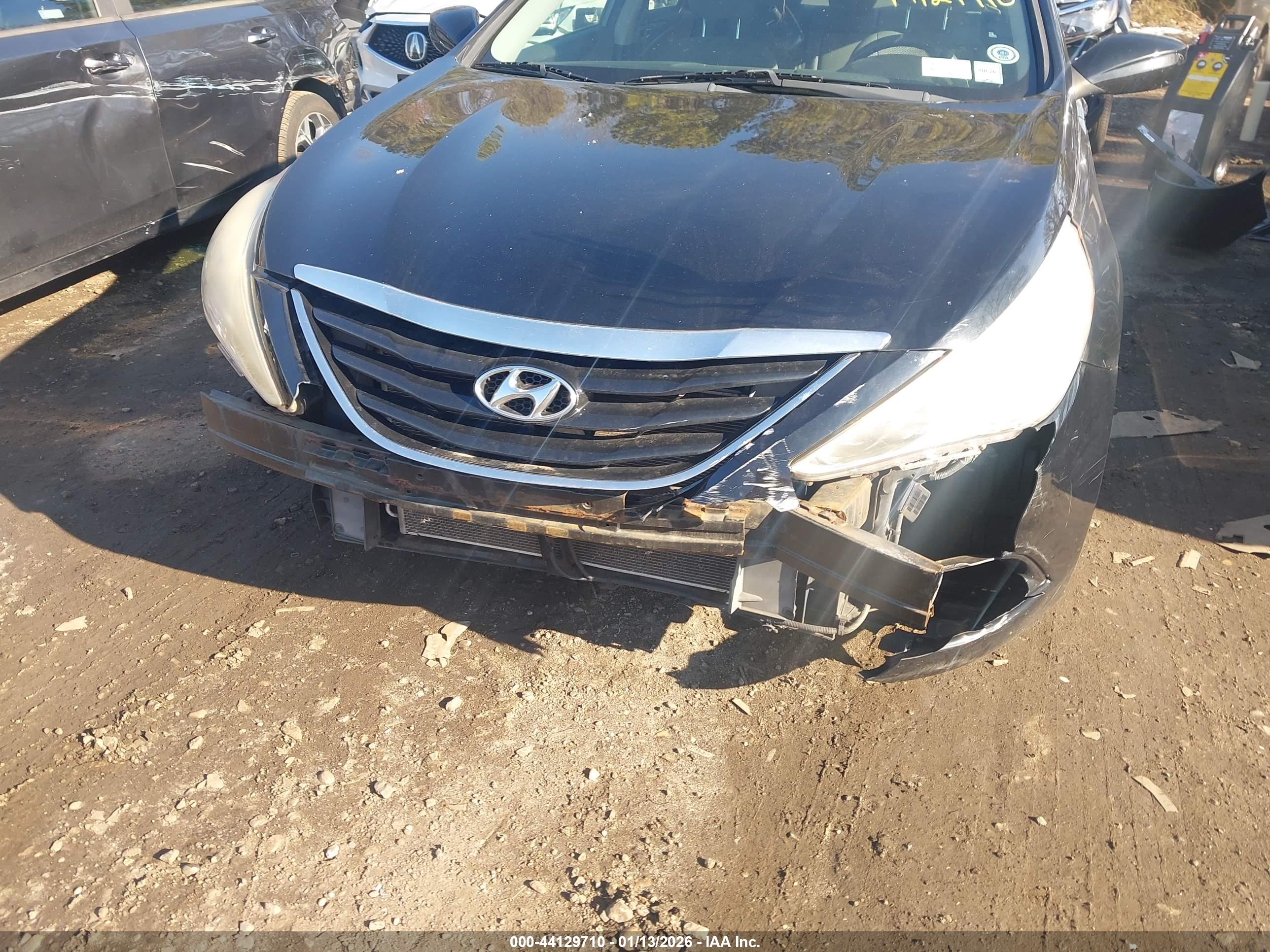 HYUNDAI SONATA image 6