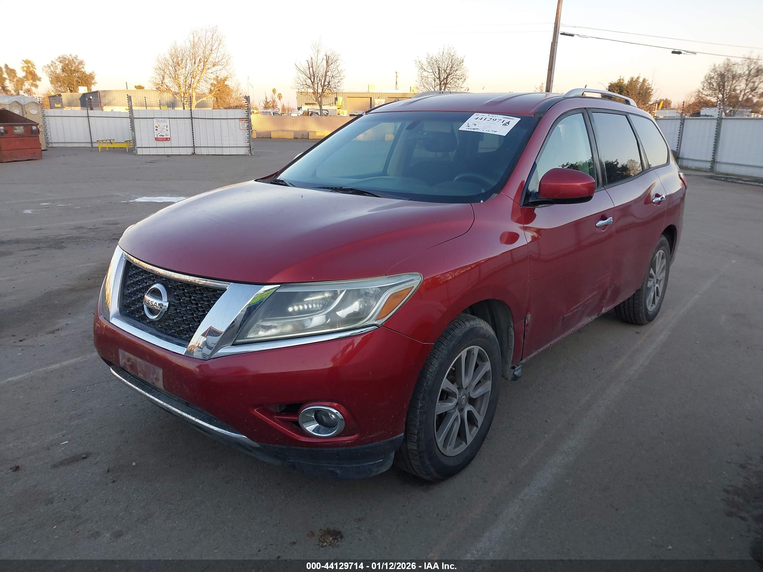 NISSAN PATHFINDER image 2