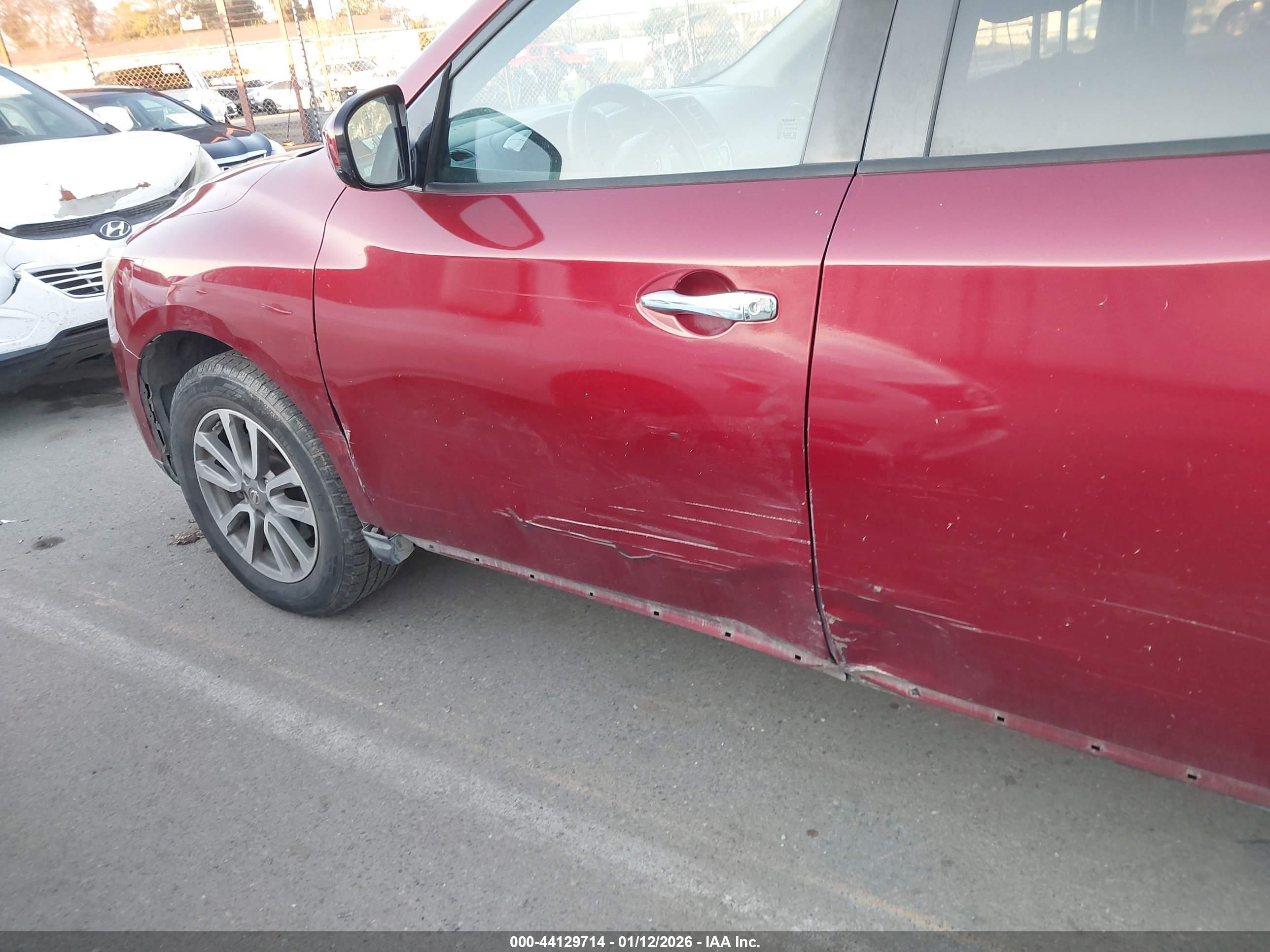 NISSAN PATHFINDER image 6