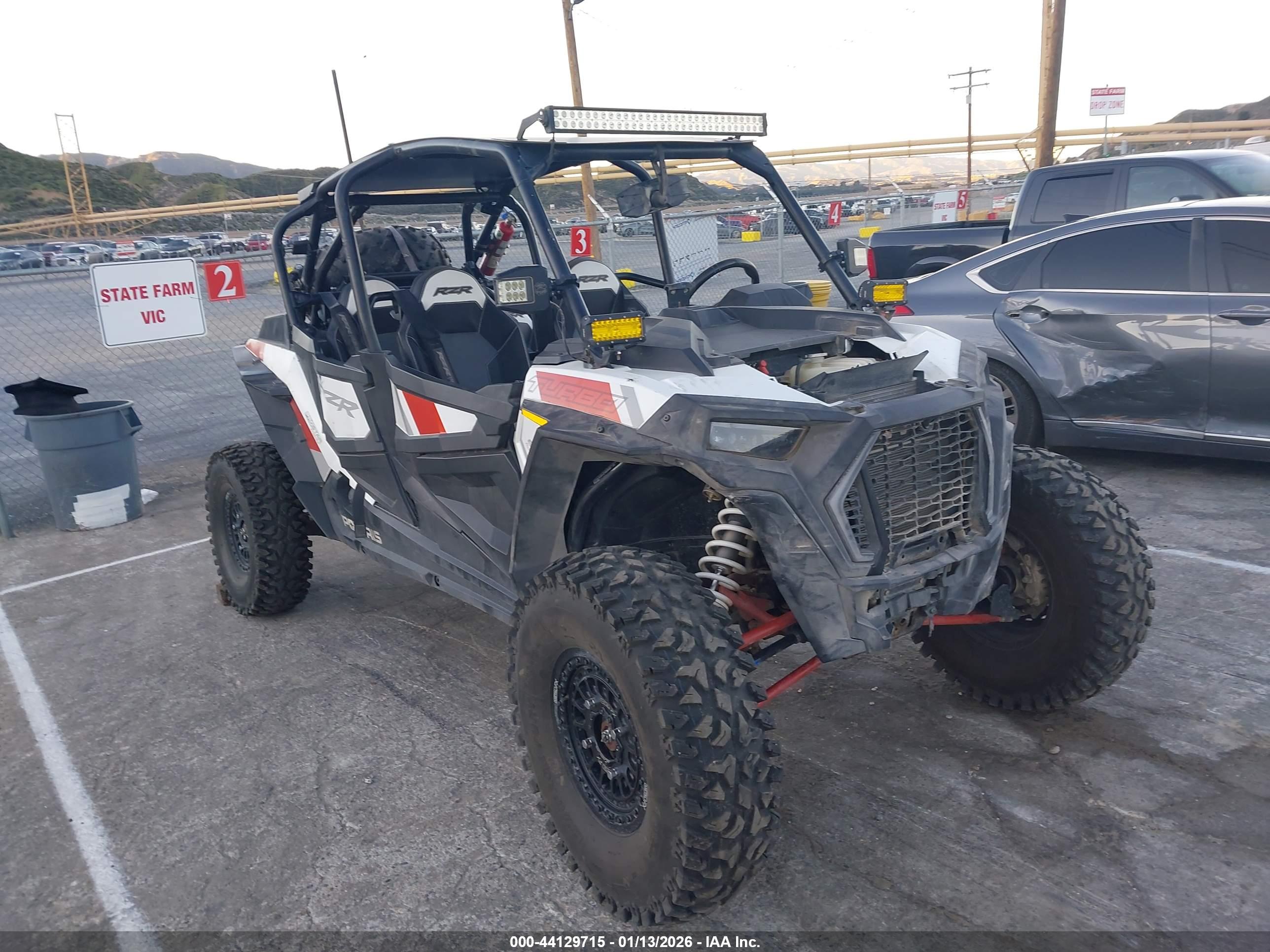POLARIS RZR image 2