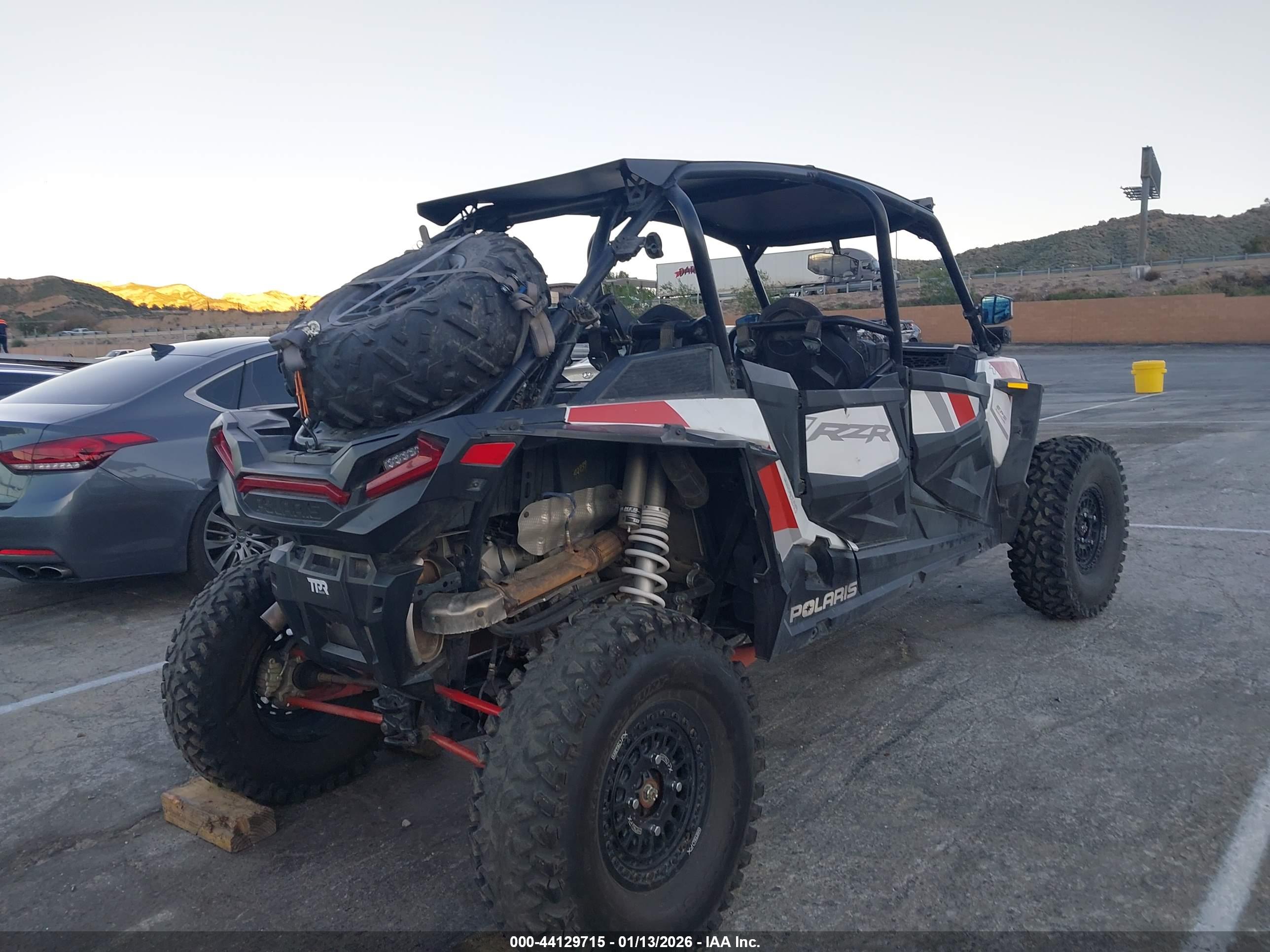 POLARIS RZR image 3