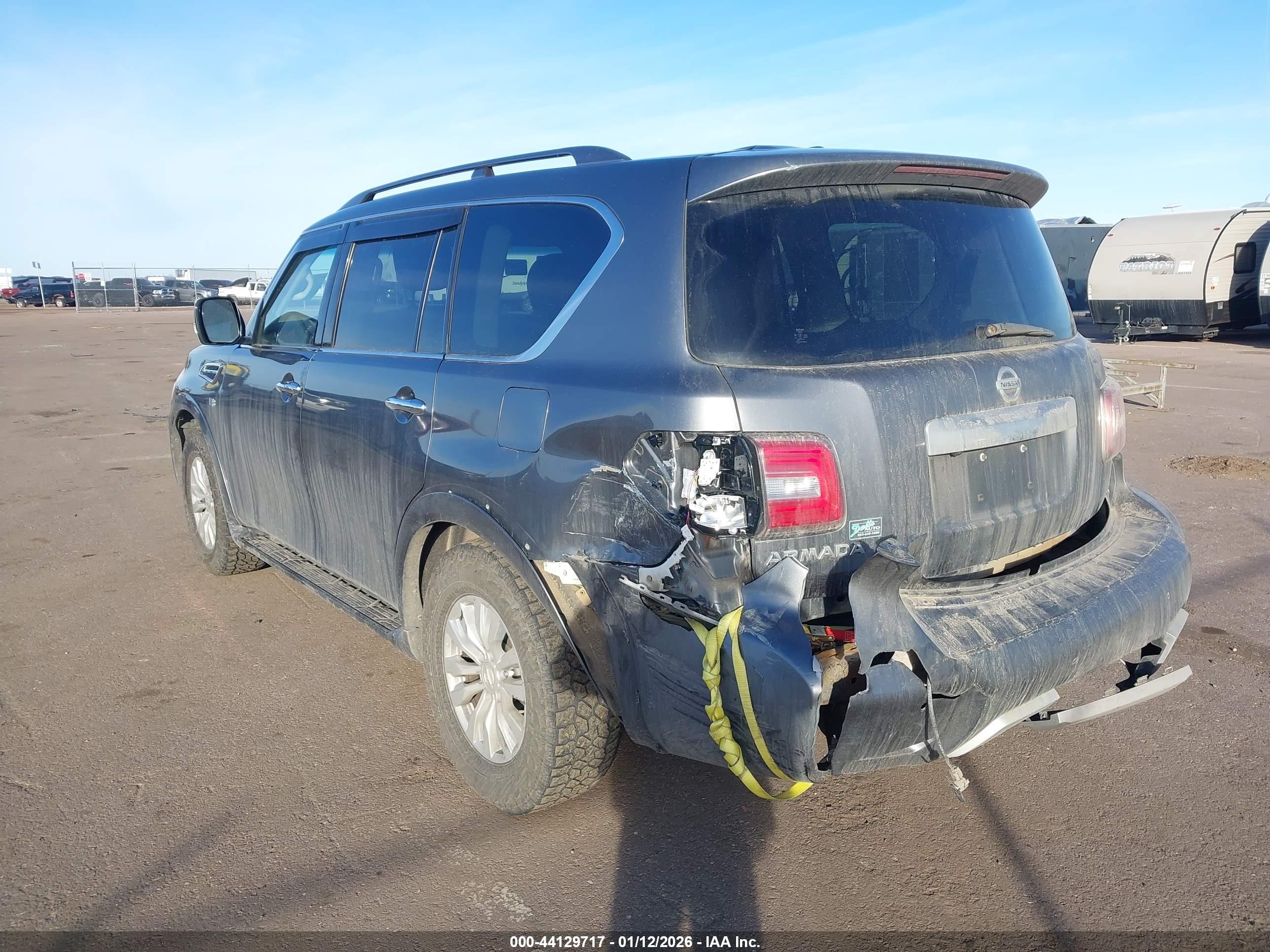 NISSAN ARMADA image 3