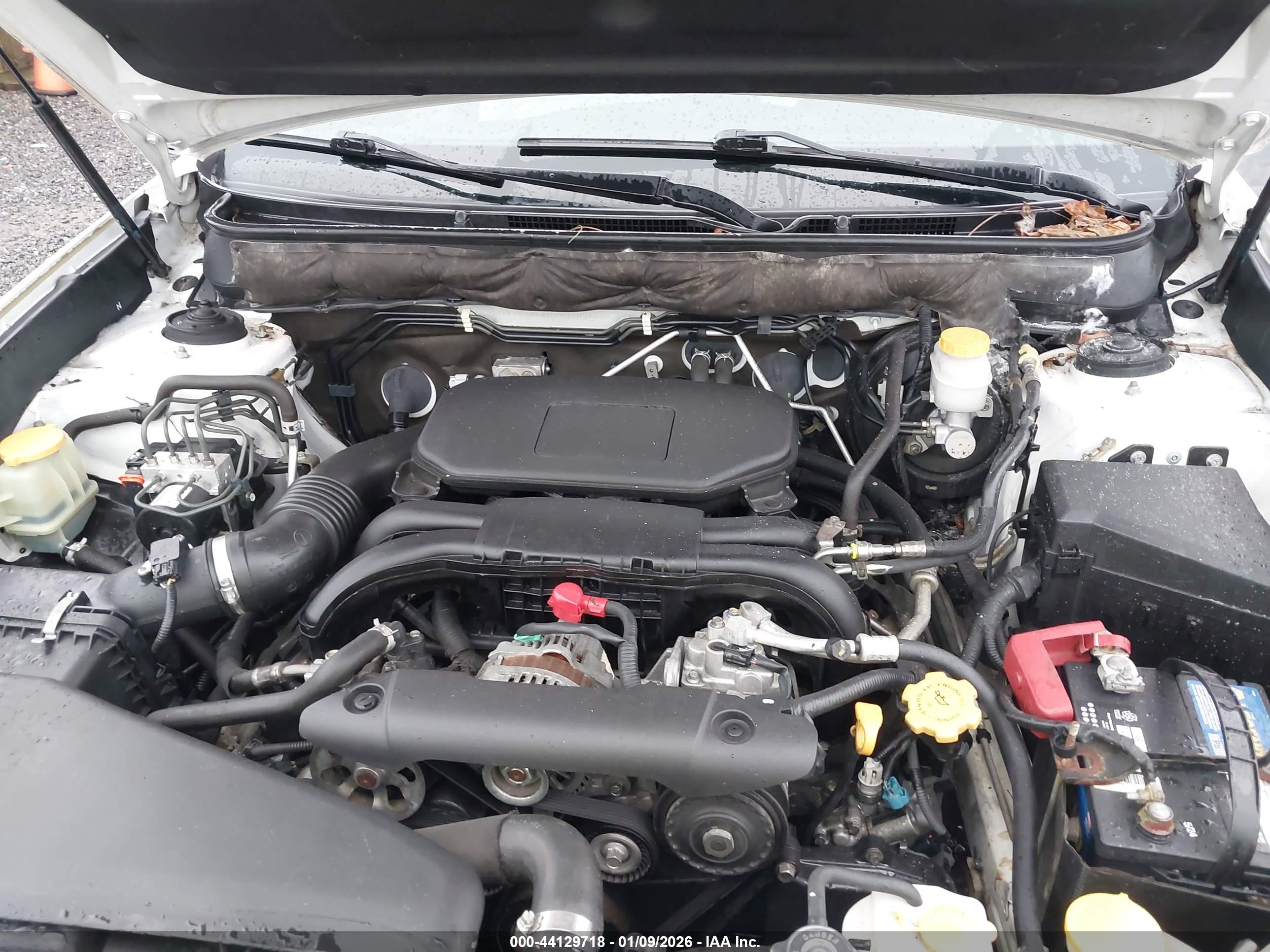 SUBARU OUTBACK image 10