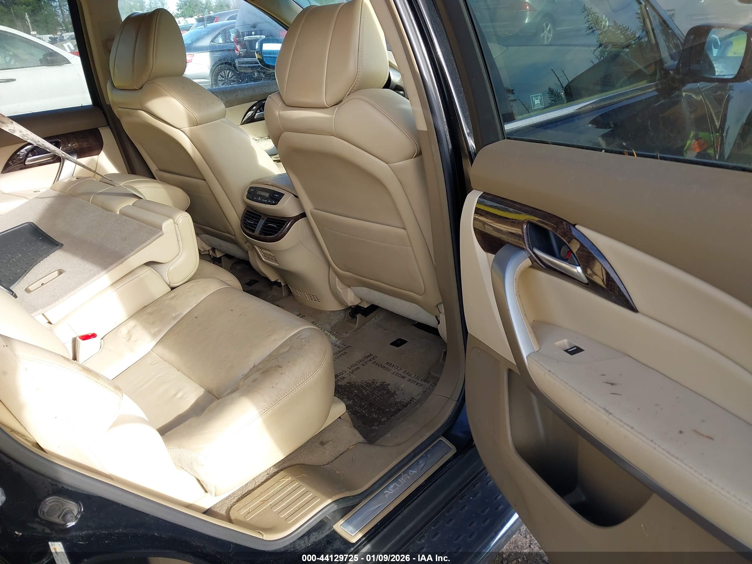 ACURA MDX image 8