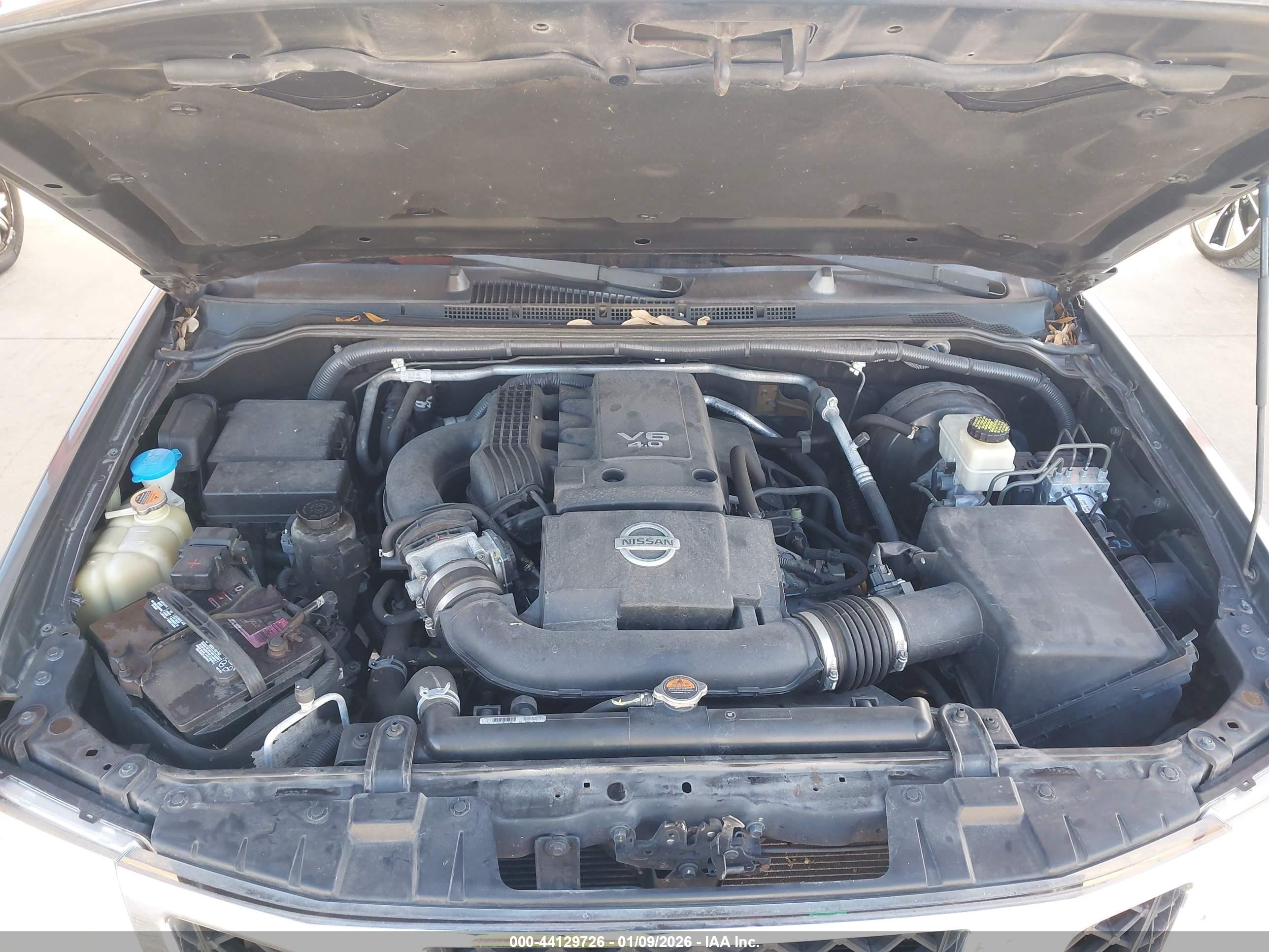 NISSAN FRONTIER image 10