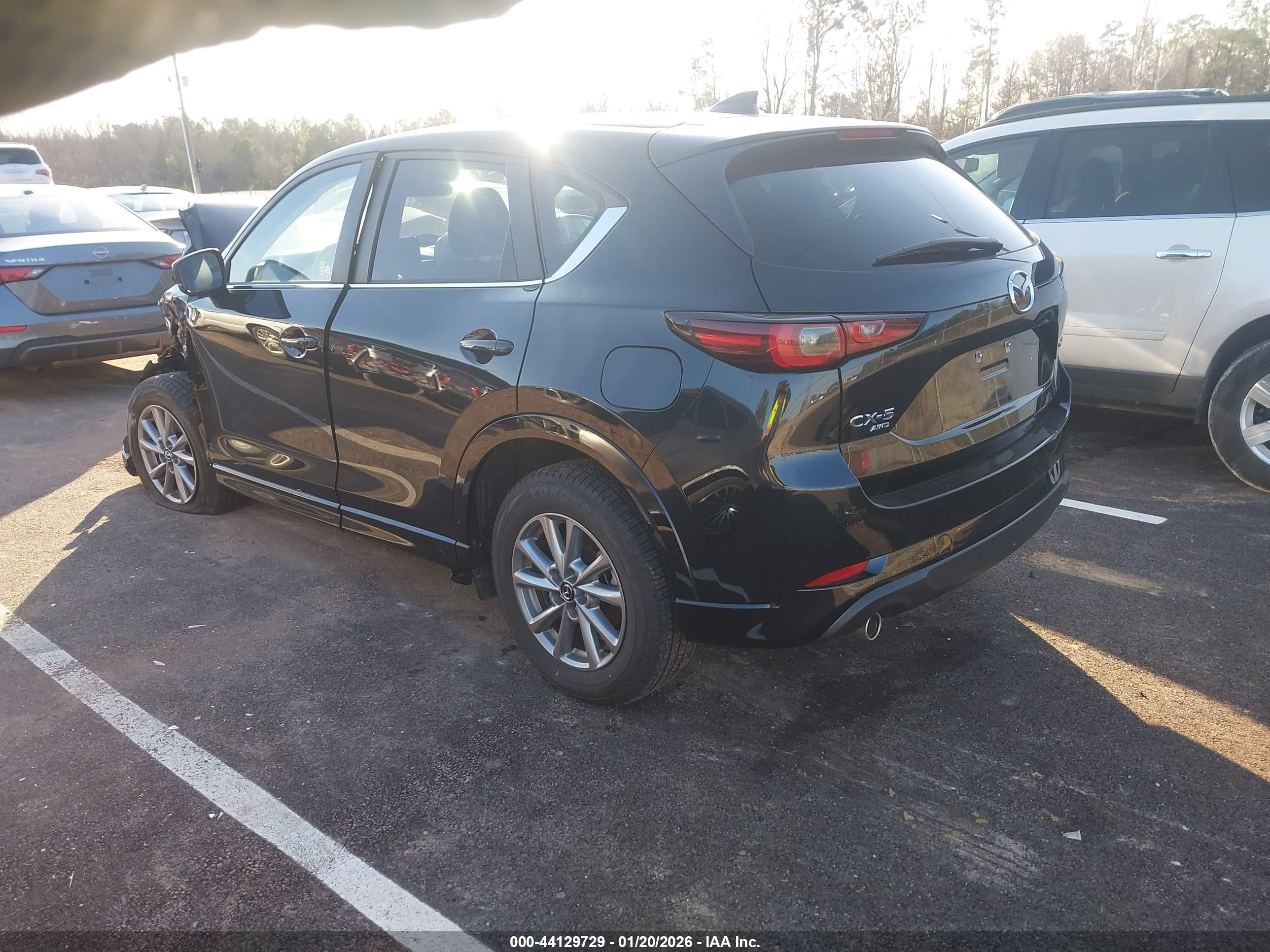 MAZDA CX-5 image 3