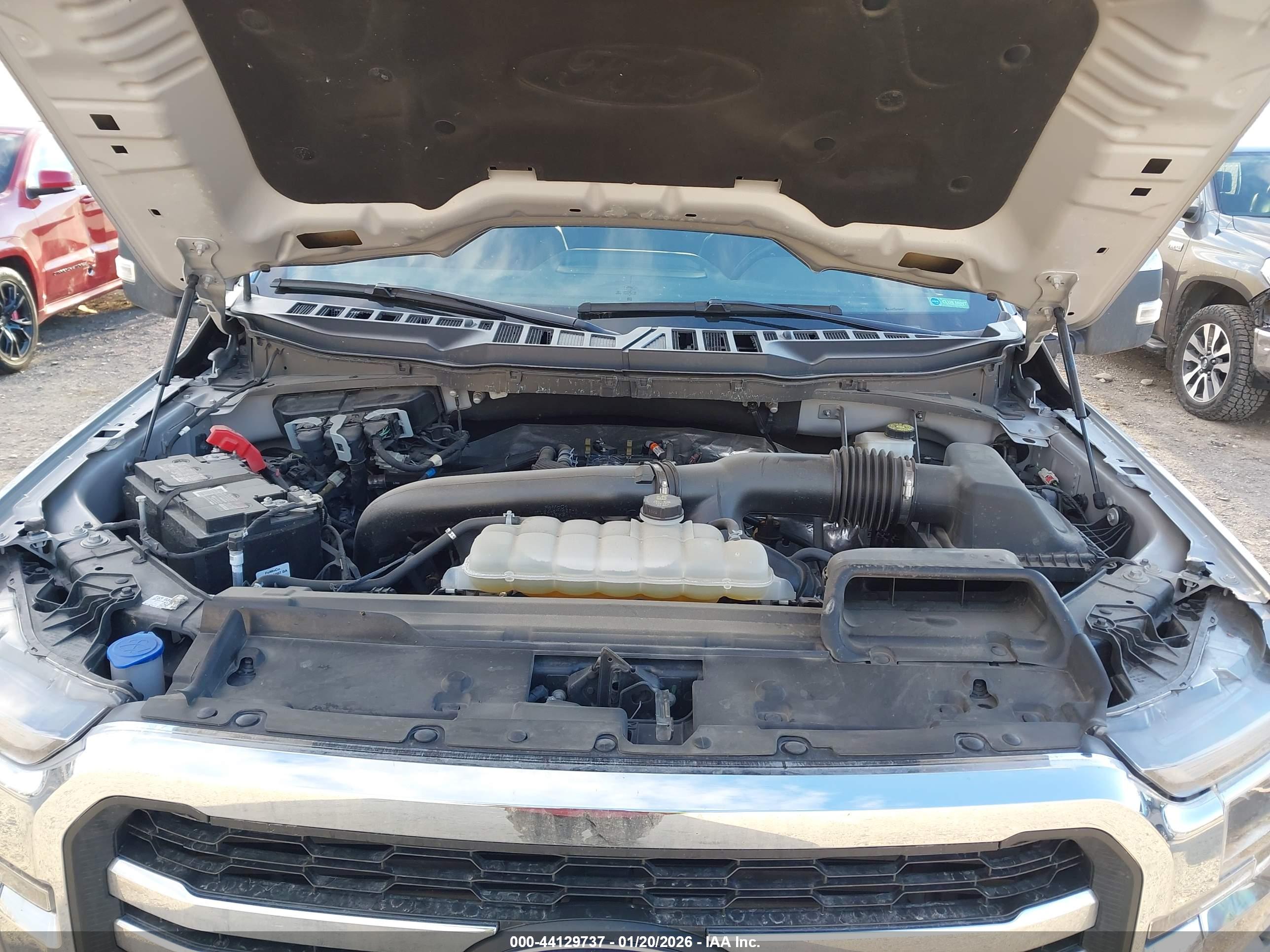 FORD F-150 image 10