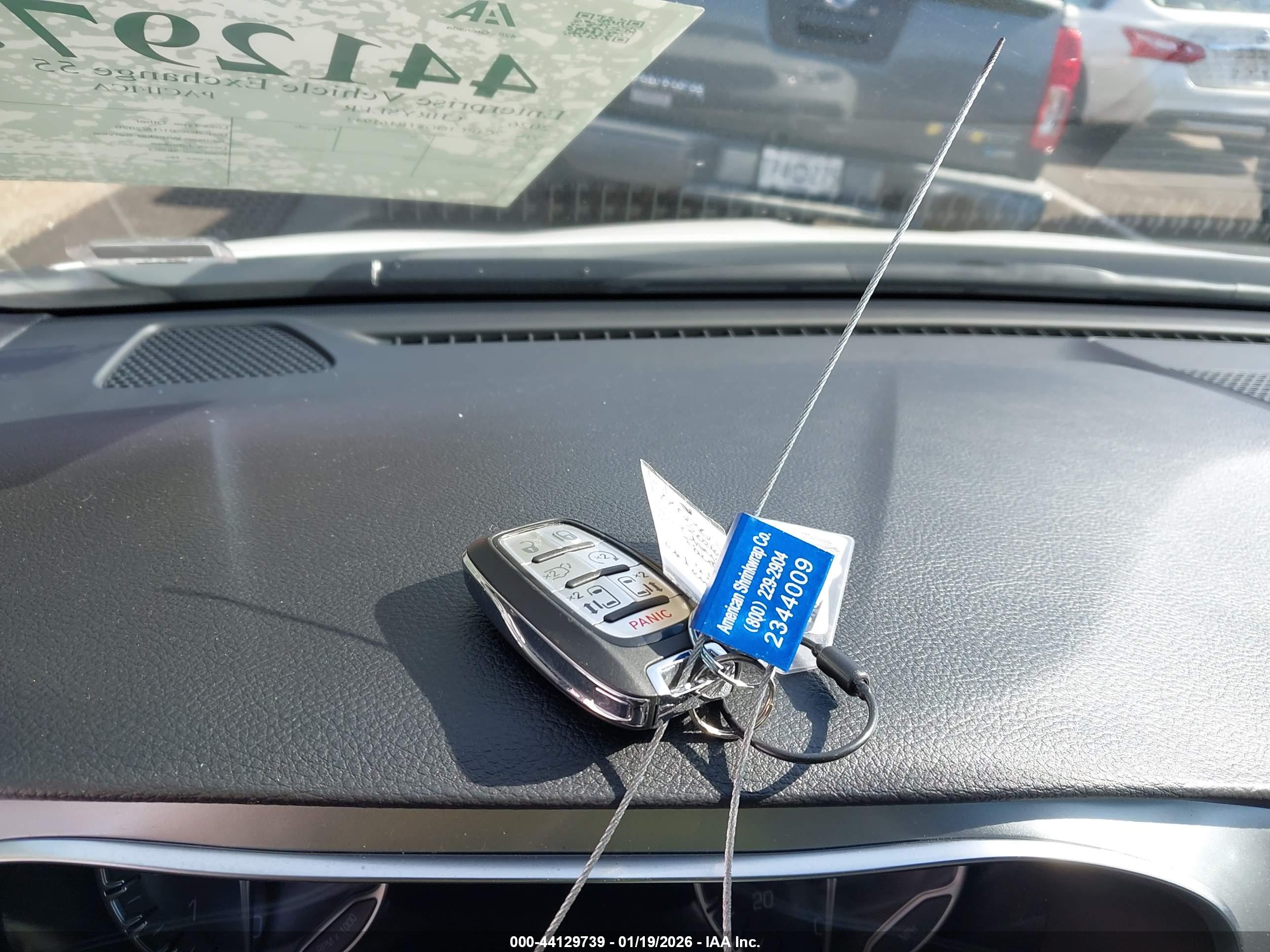 CHRYSLER PACIFICA image 11