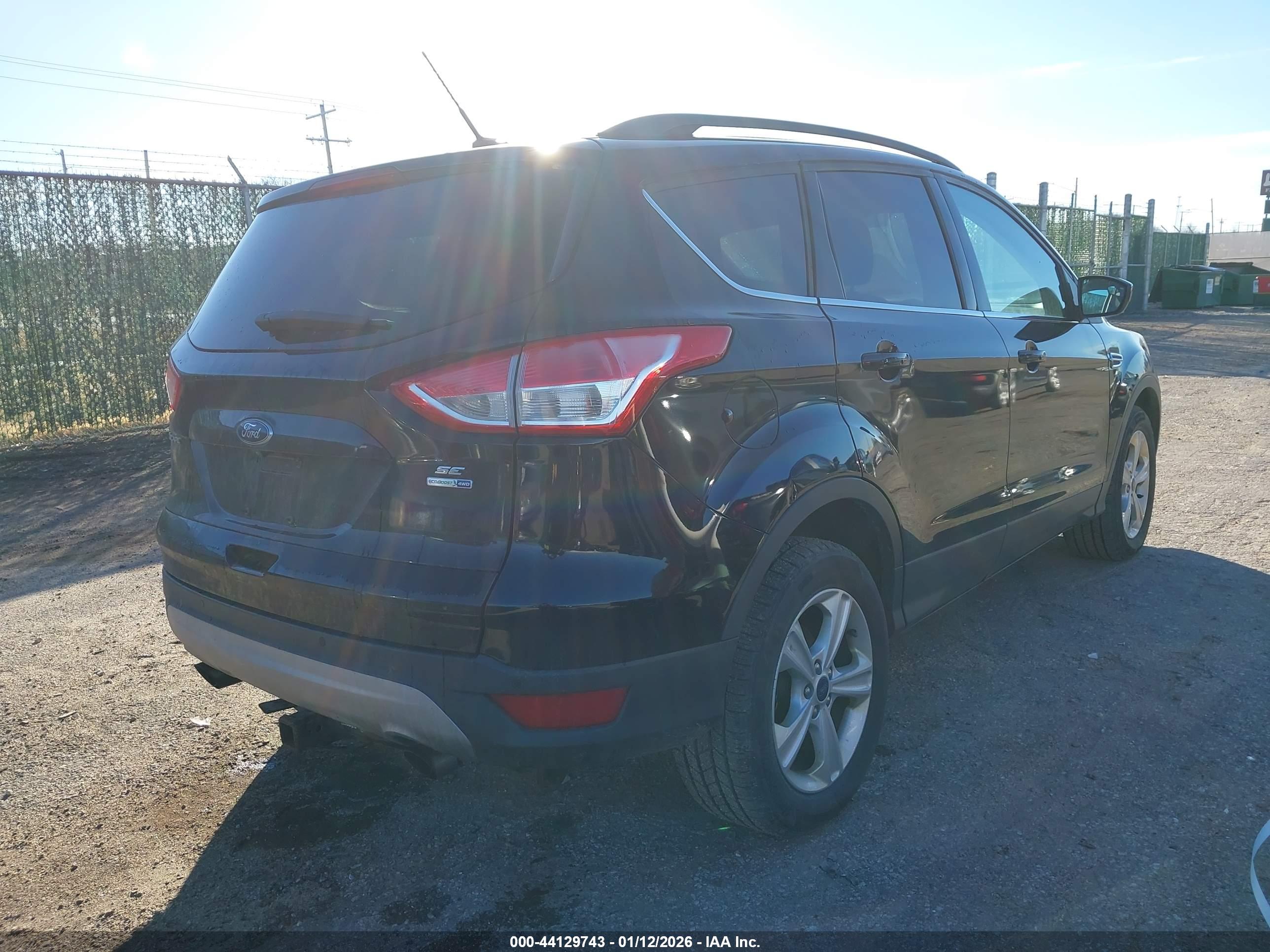 FORD ESCAPE image 4