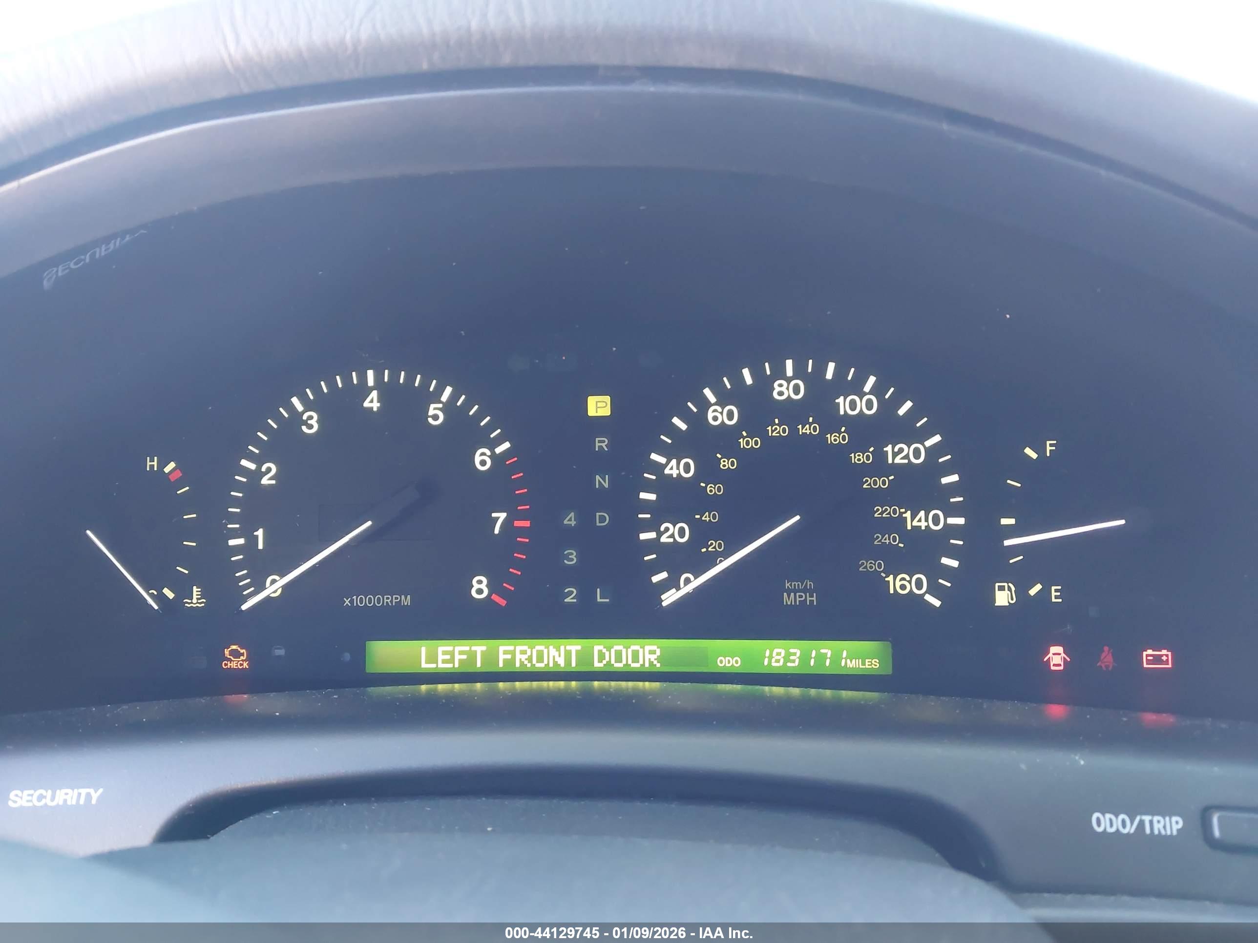 LEXUS LS image 7