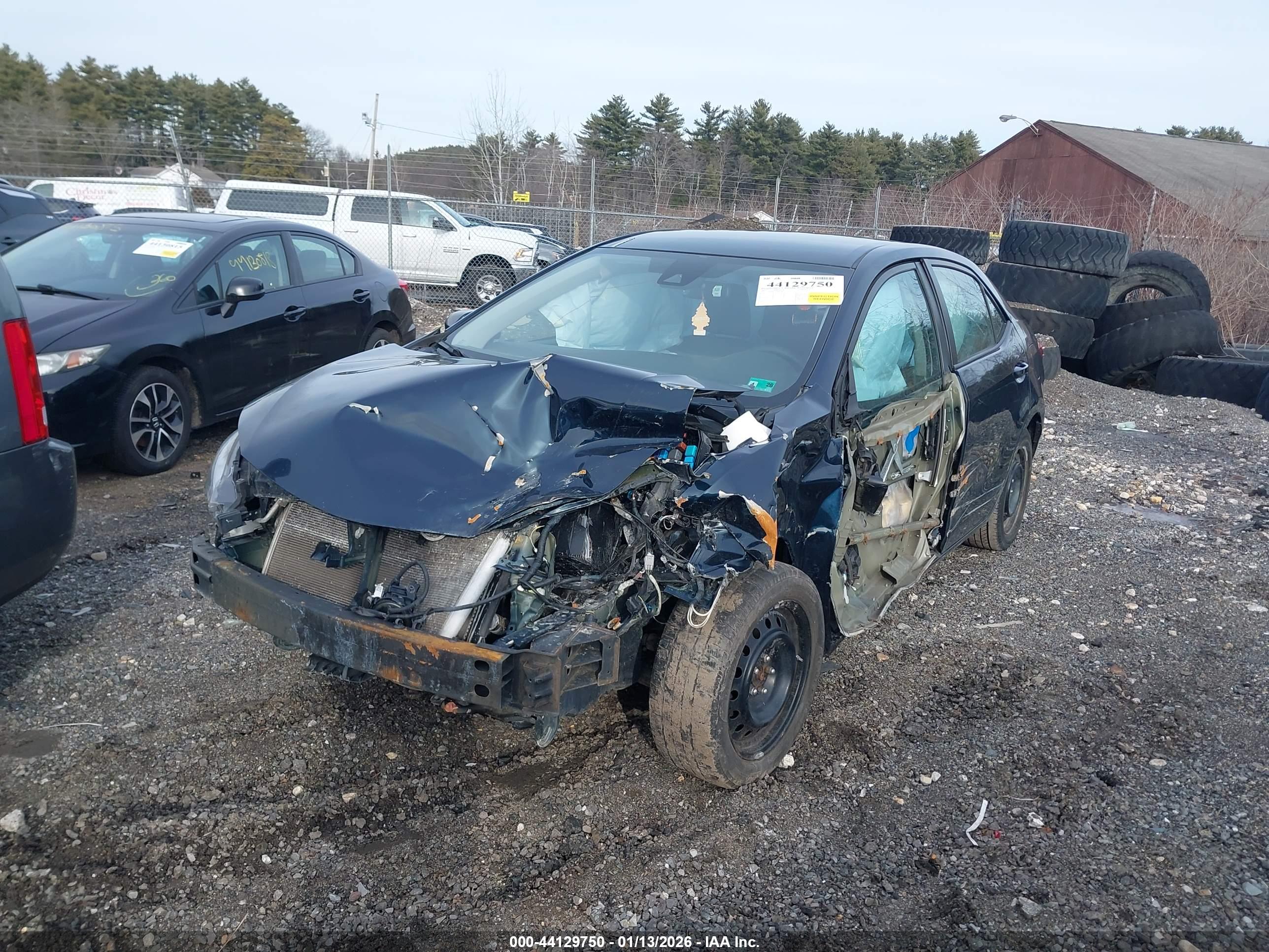 TOYOTA COROLLA image 2