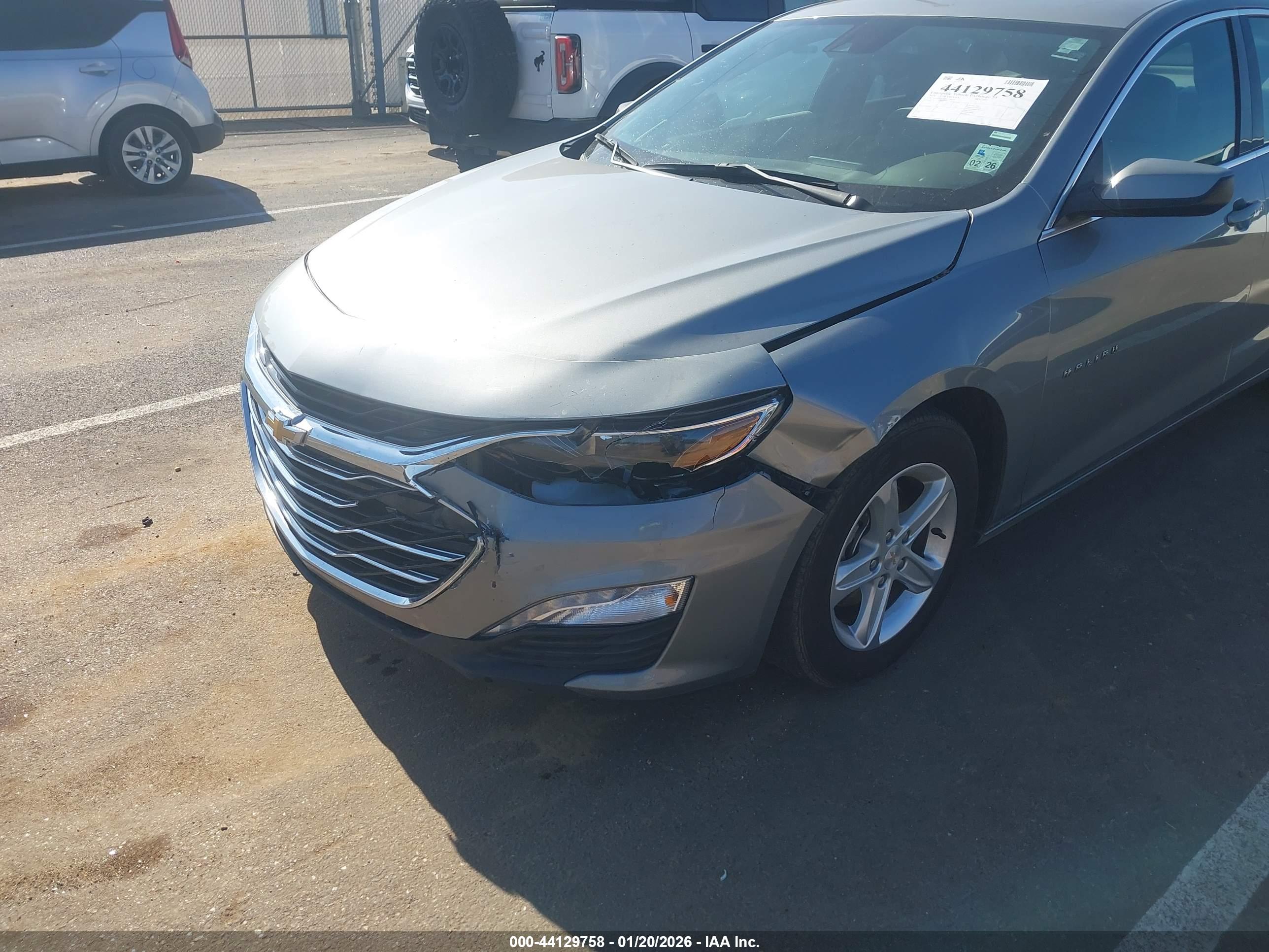 CHEVROLET MALIBU image 6