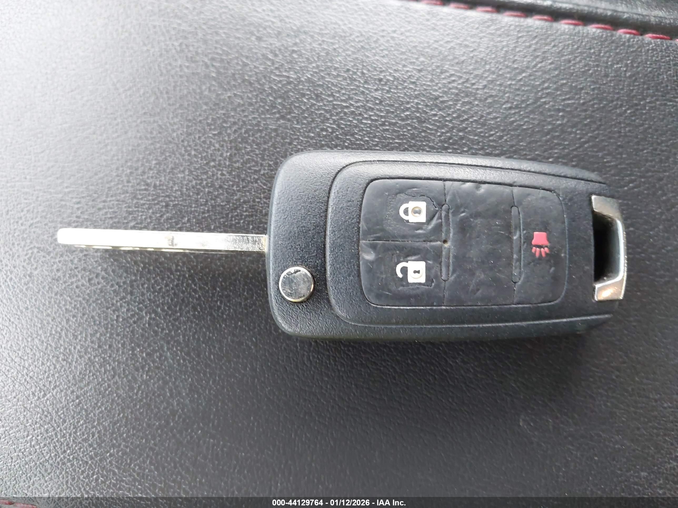 GMC TERRAIN image 11