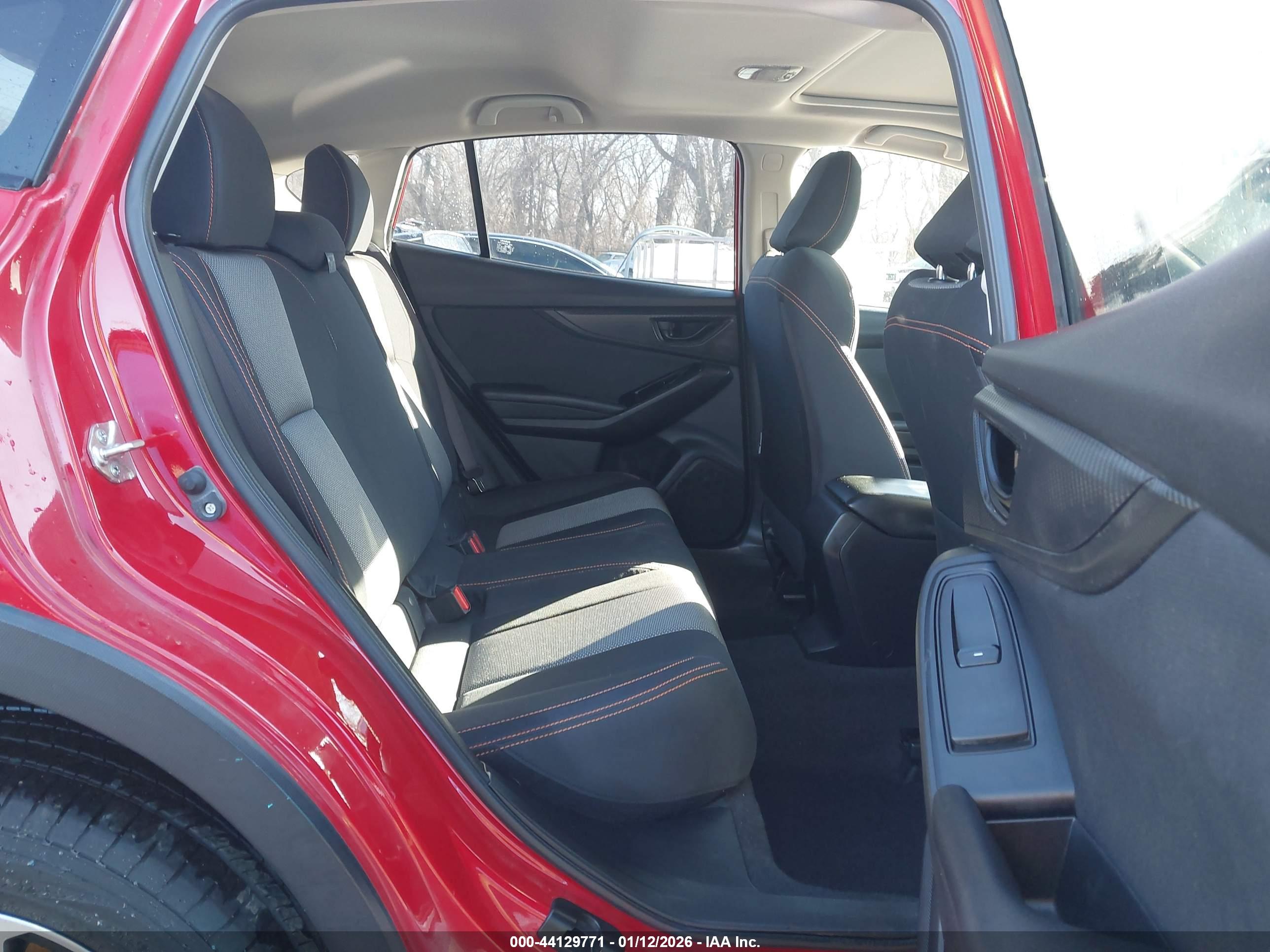 SUBARU CROSSTREK image 8