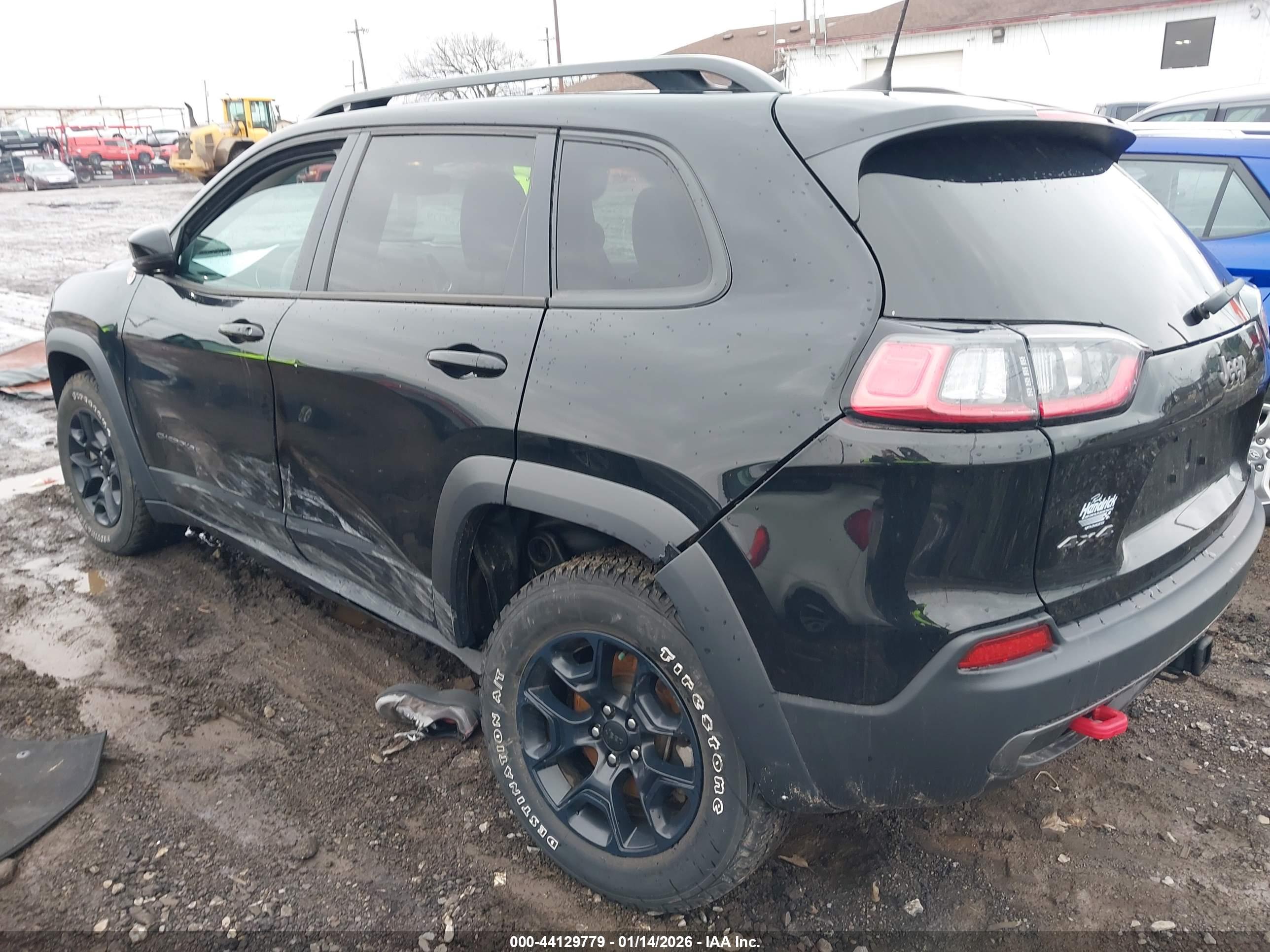 JEEP CHEROKEE image 3