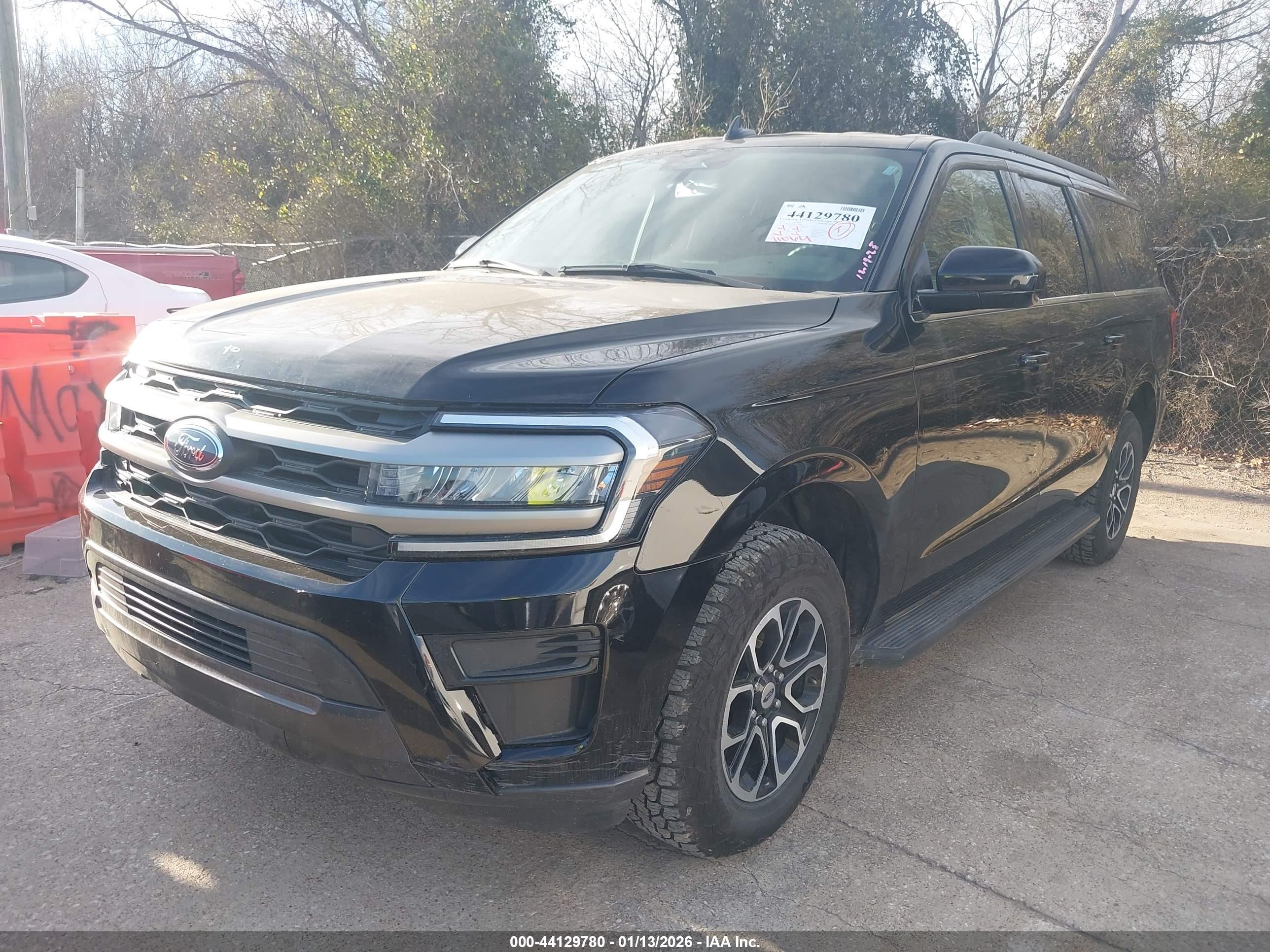 FORD EXPEDITION image 2