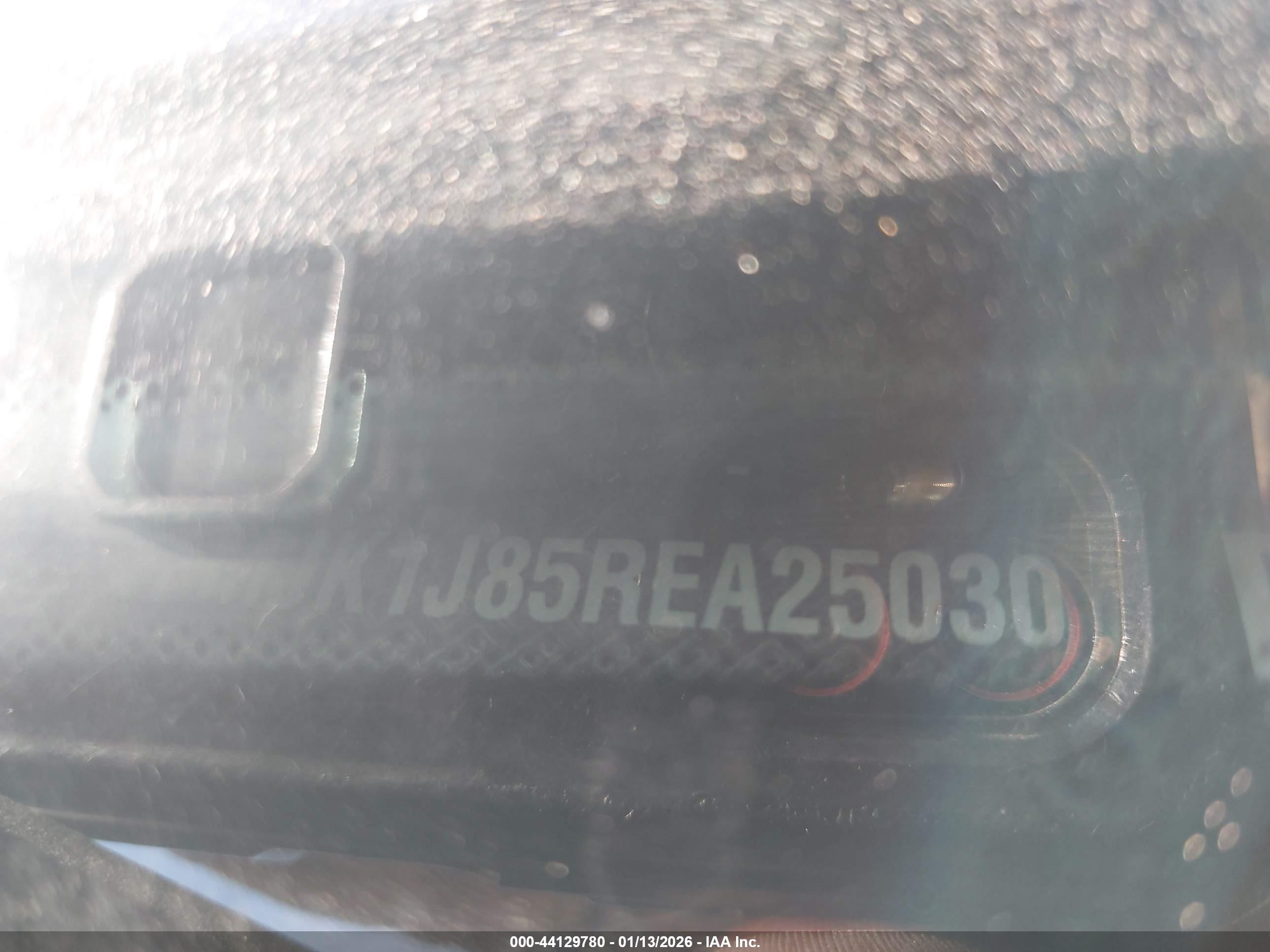 FORD EXPEDITION image 9