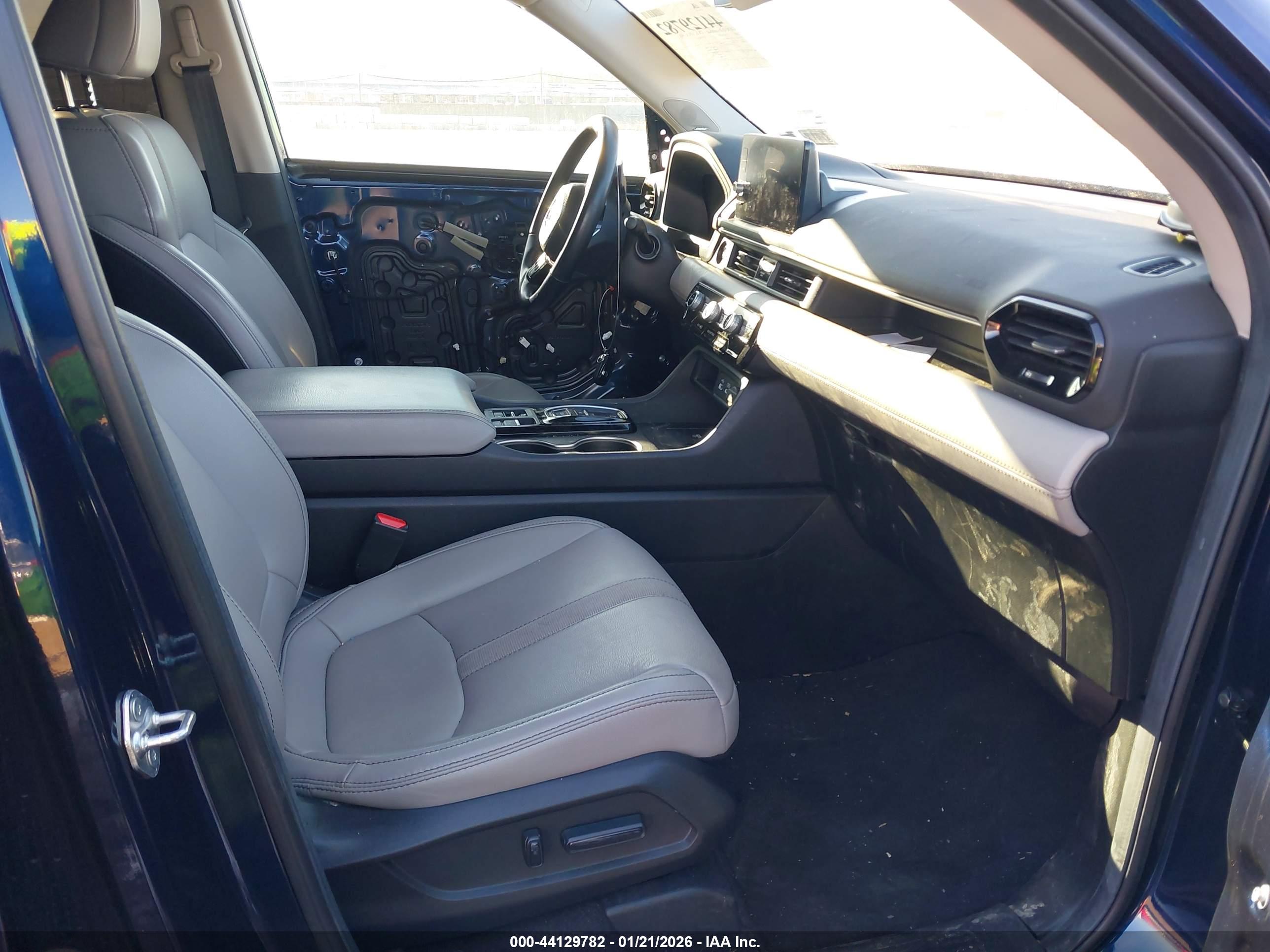HONDA PILOT image 5