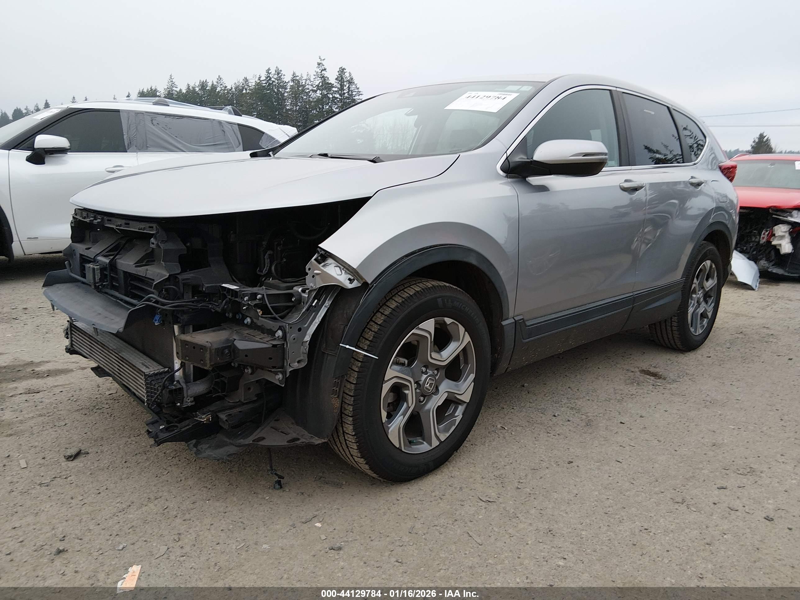 HONDA CR-V image 2
