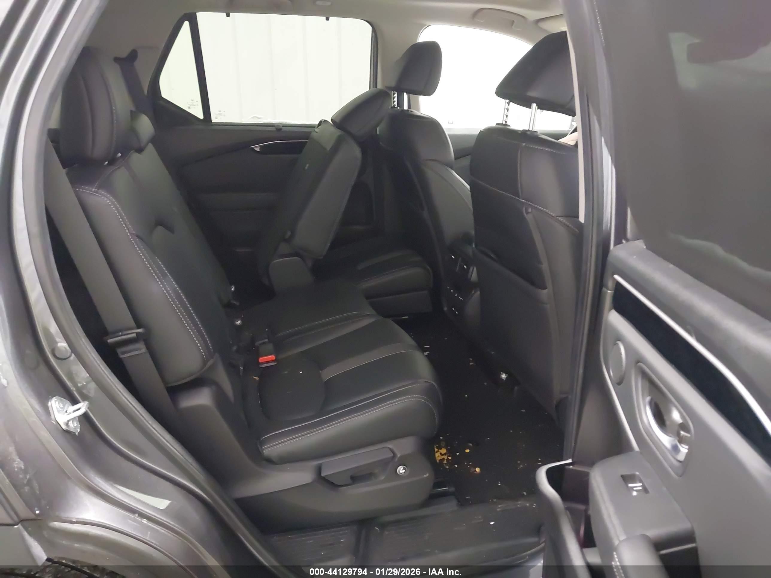HONDA PILOT image 8