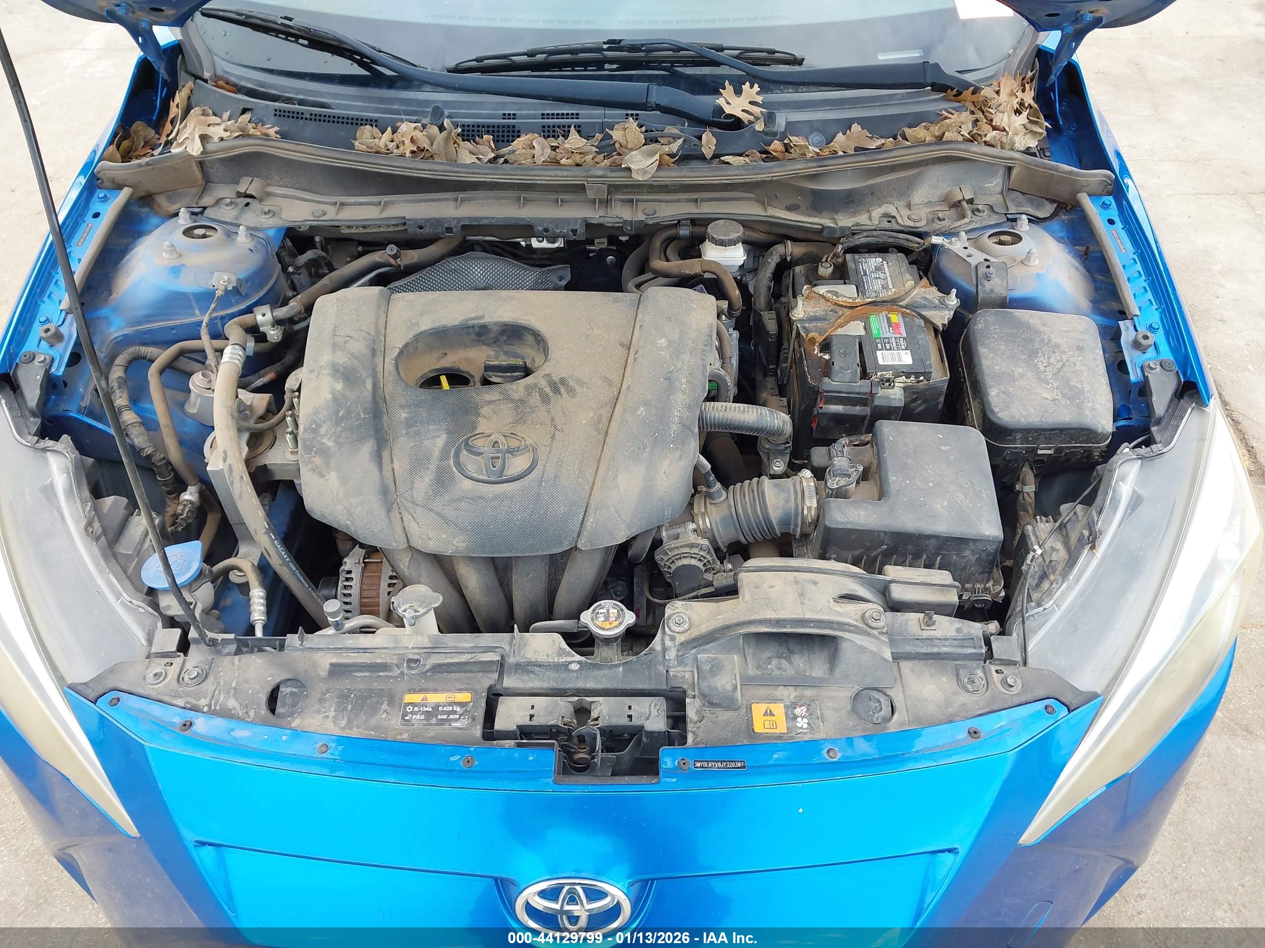 TOYOTA YARIS image 10