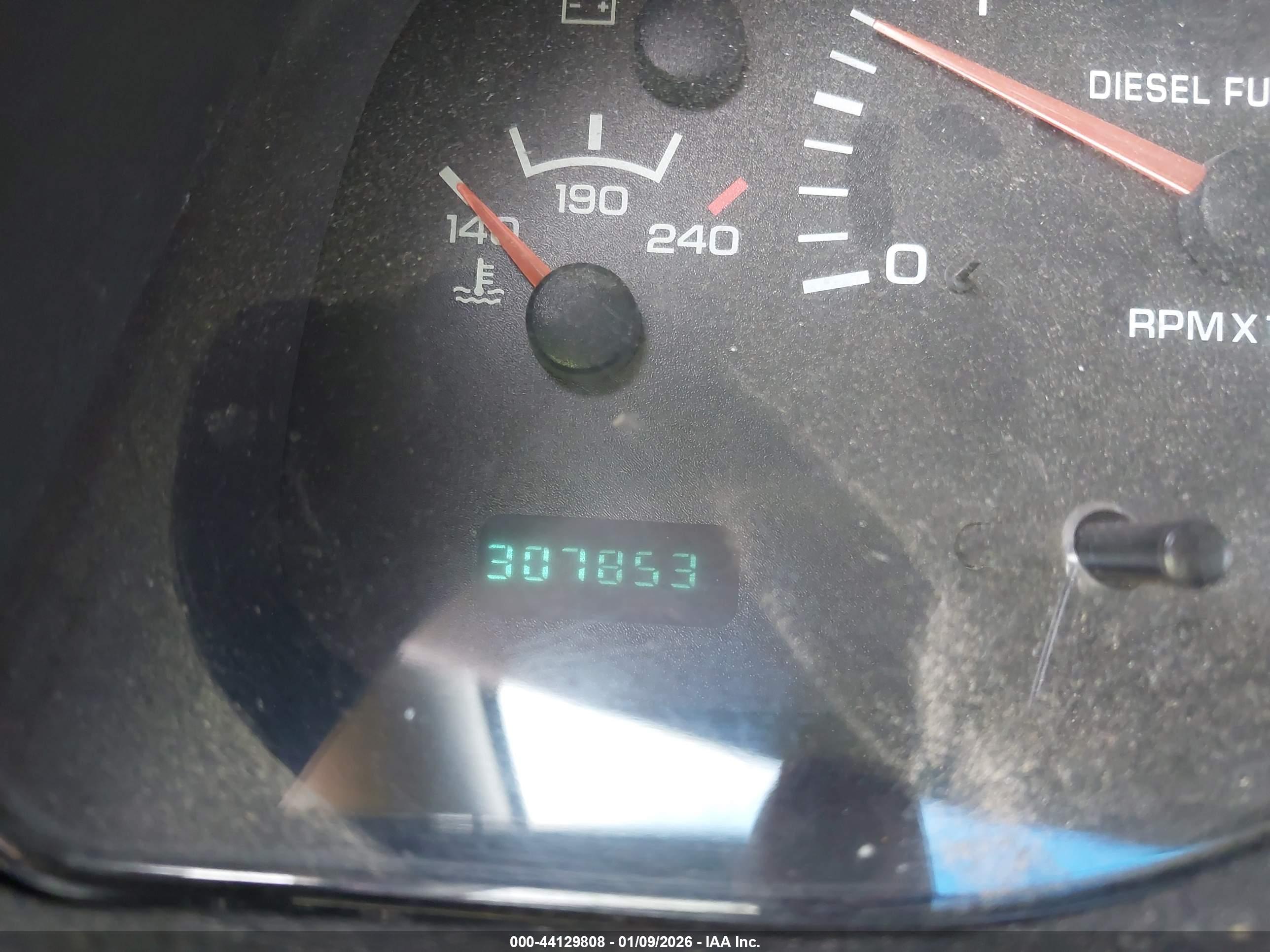 DODGE RAM image 6