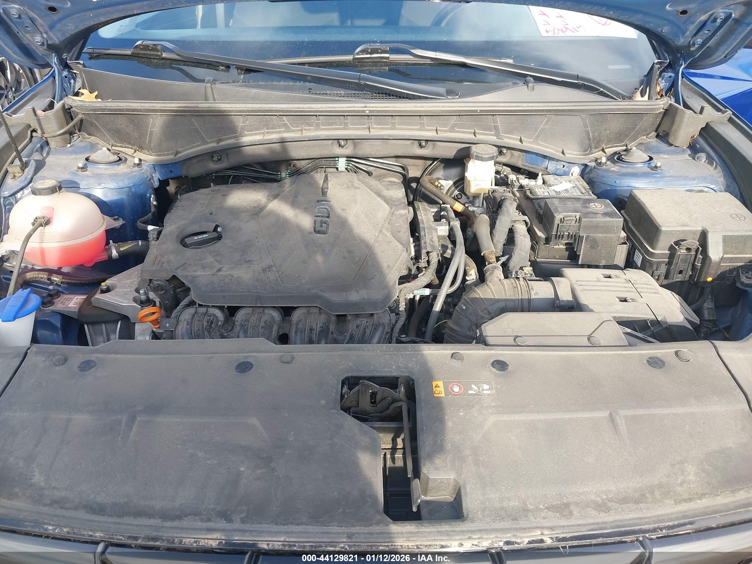 HYUNDAI TUCSON image 10