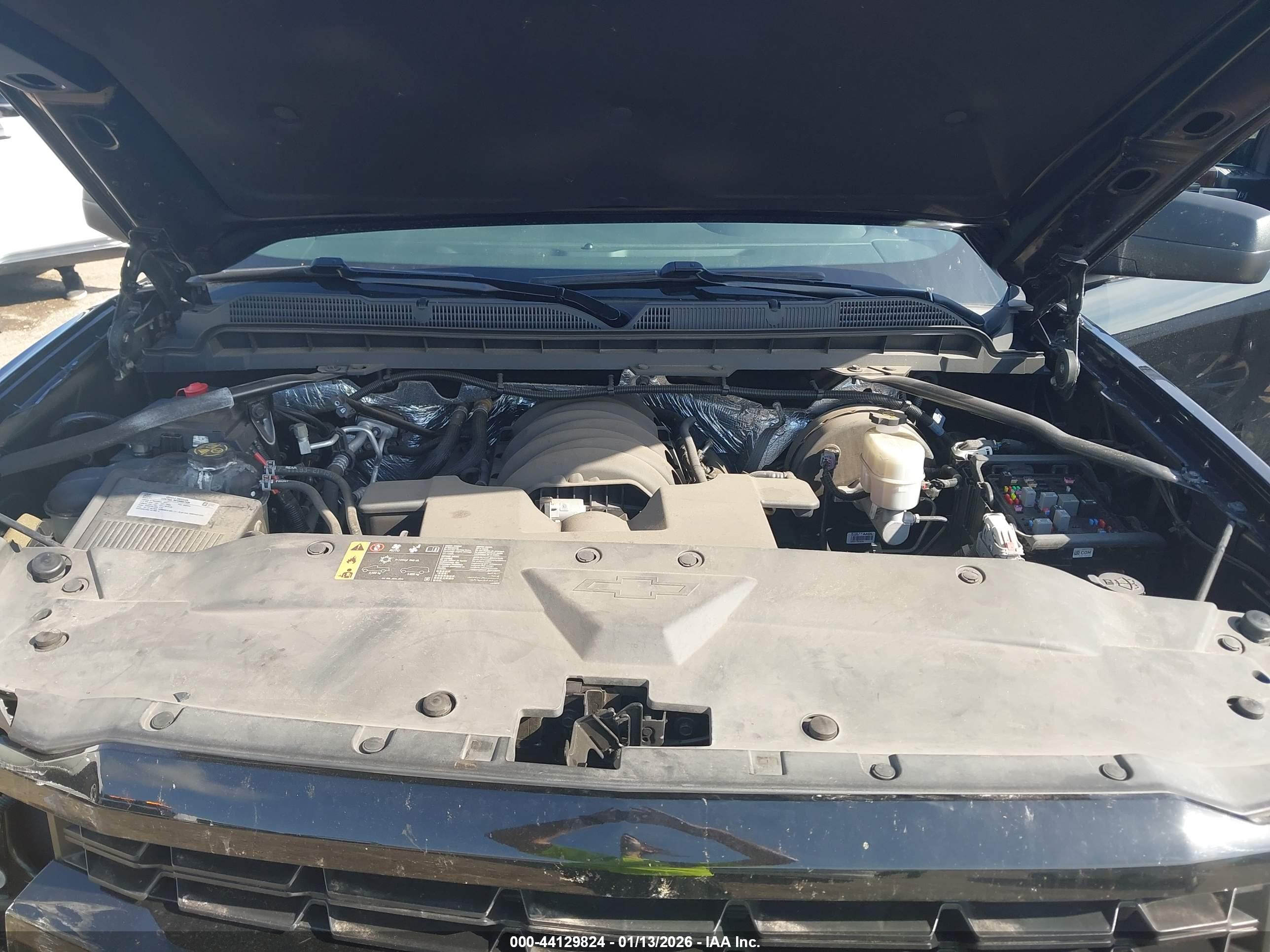 CHEVROLET SILVERADO image 10