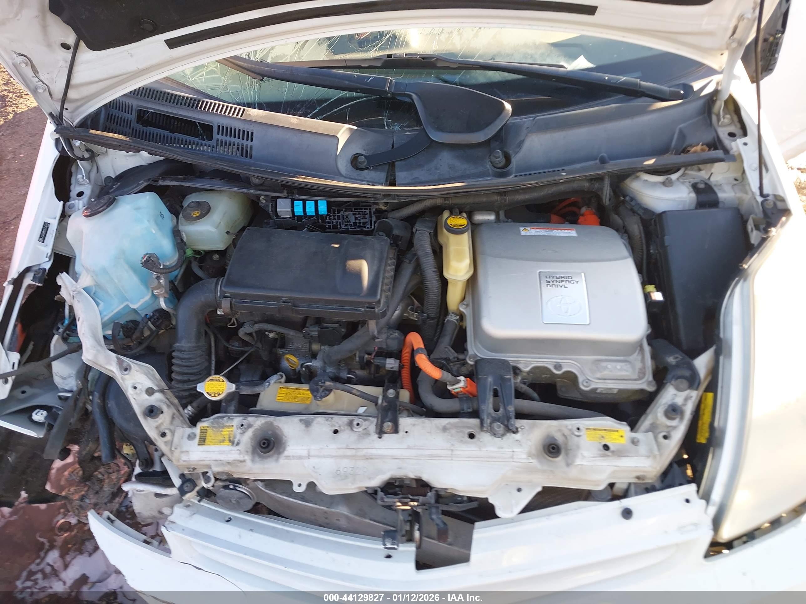 TOYOTA PRIUS image 10