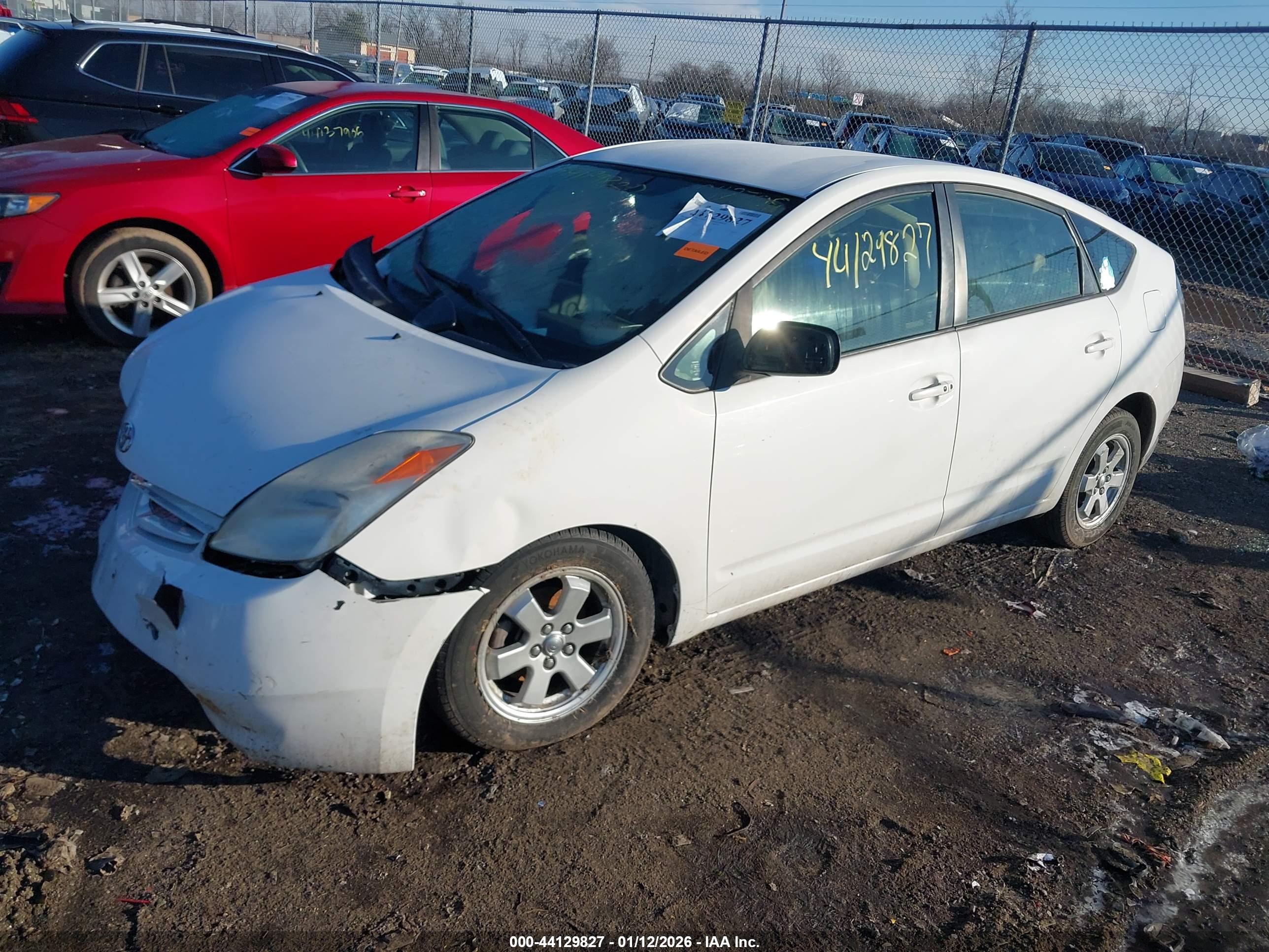 TOYOTA PRIUS image 2
