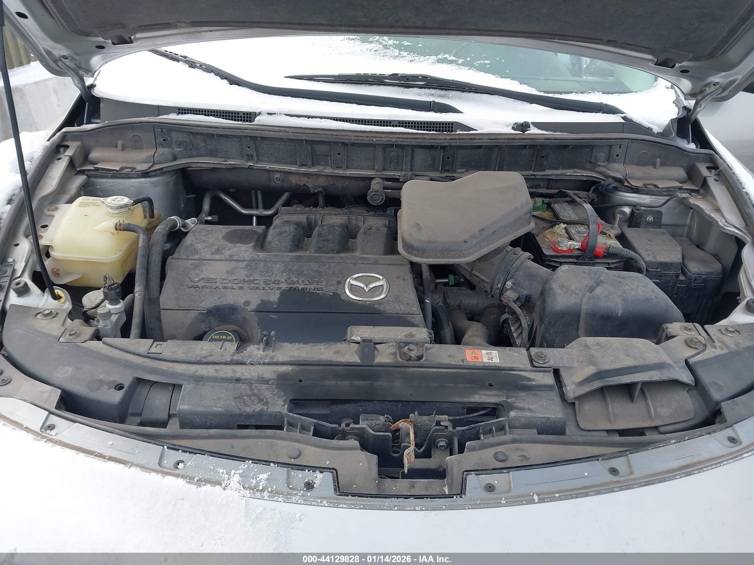 MAZDA CX-9 image 10