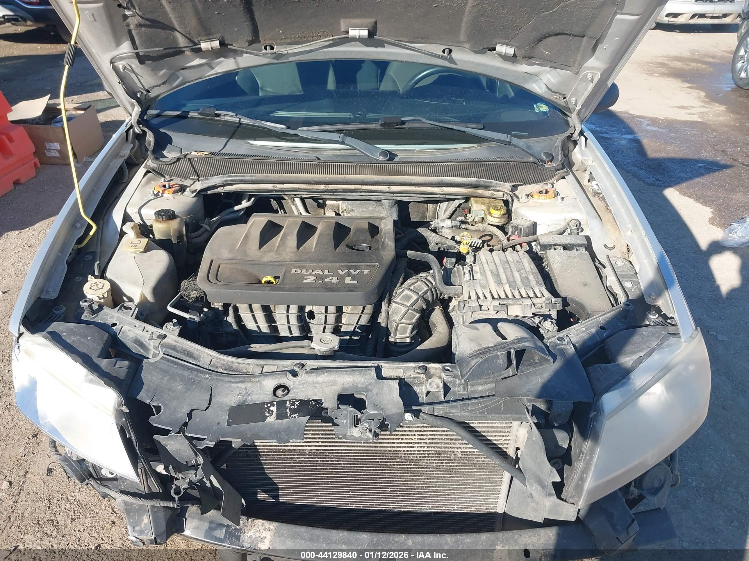 DODGE AVENGER image 10