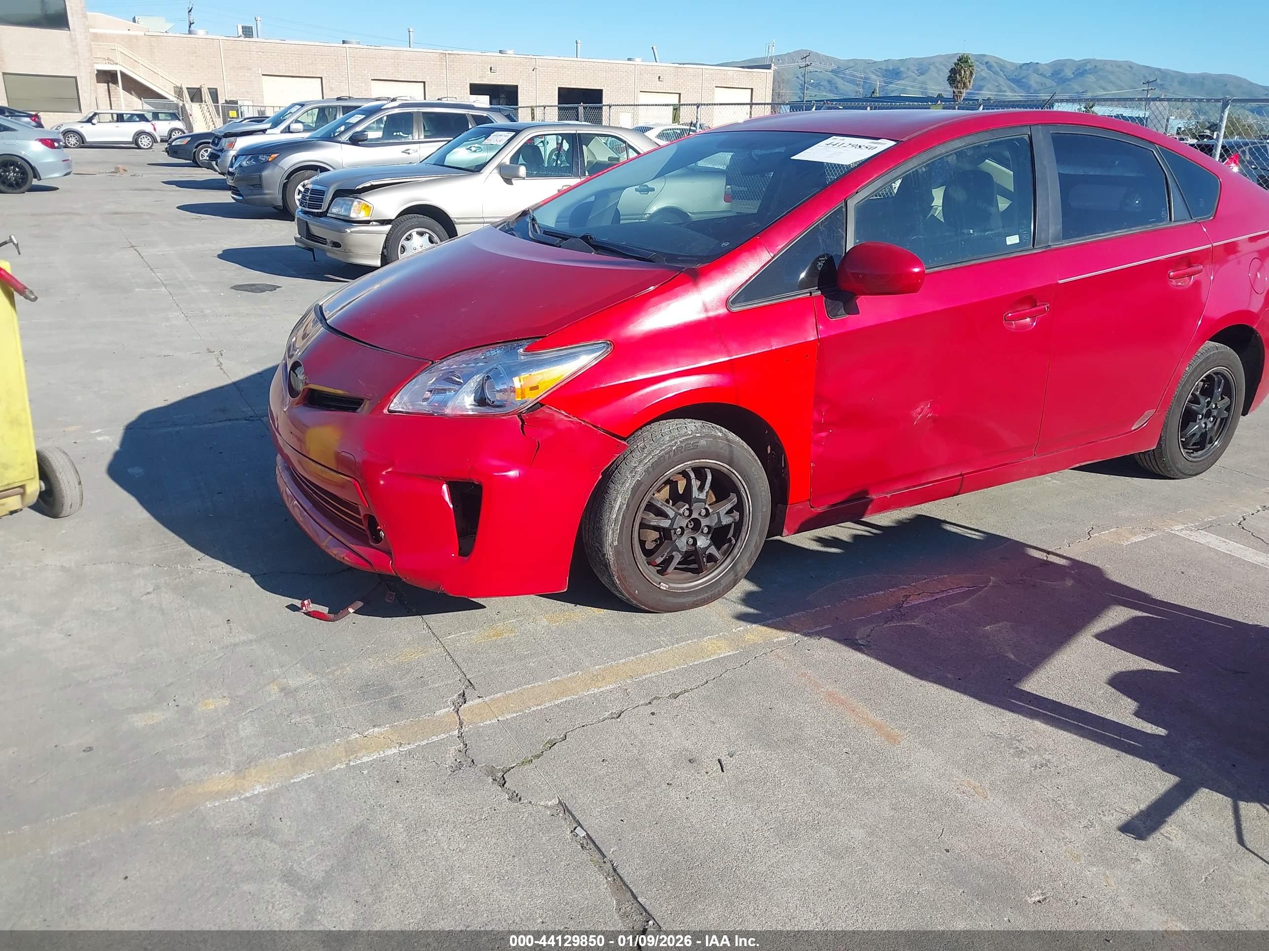 TOYOTA PRIUS image 6