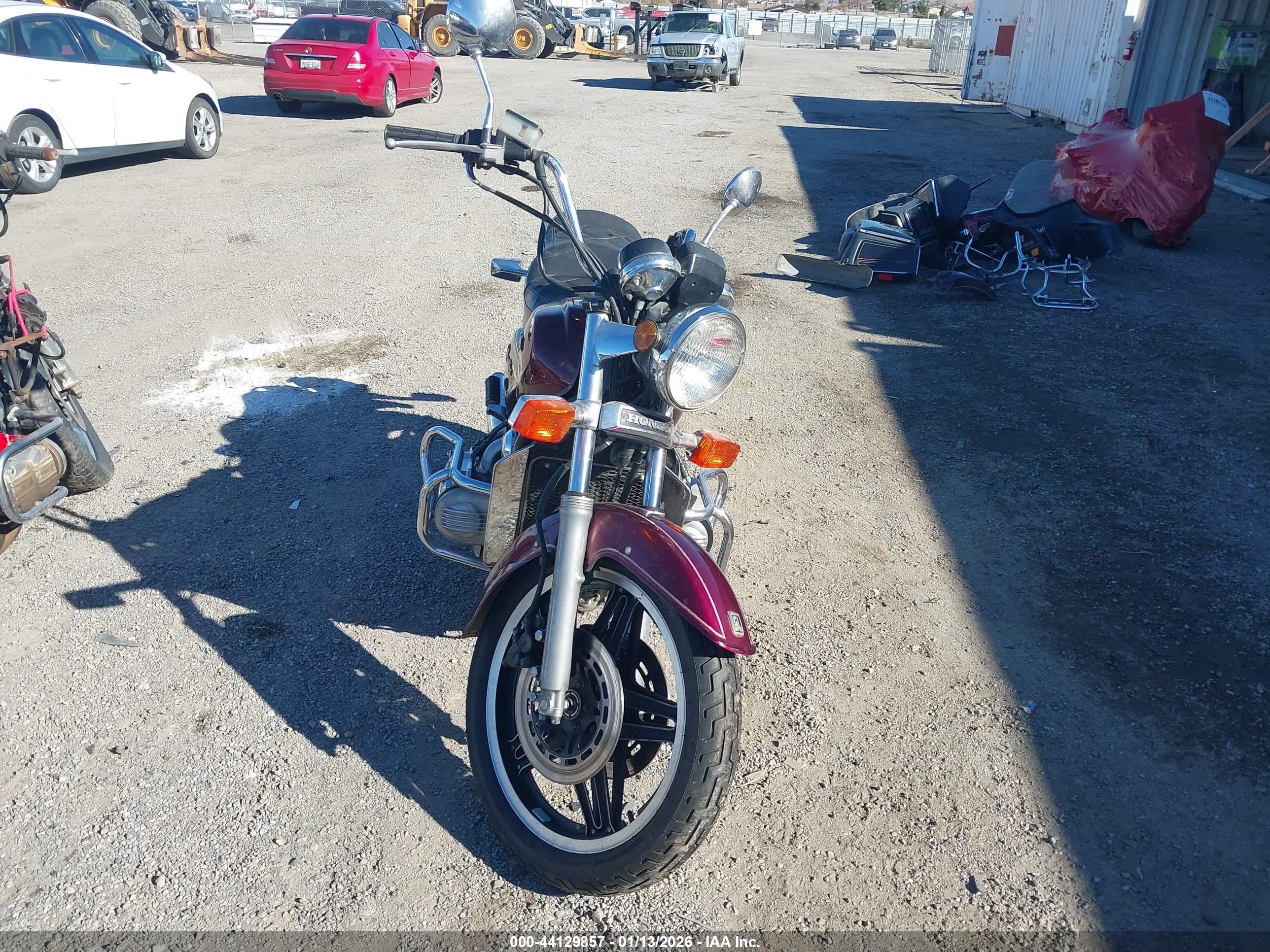 HONDA GL1100 image 5