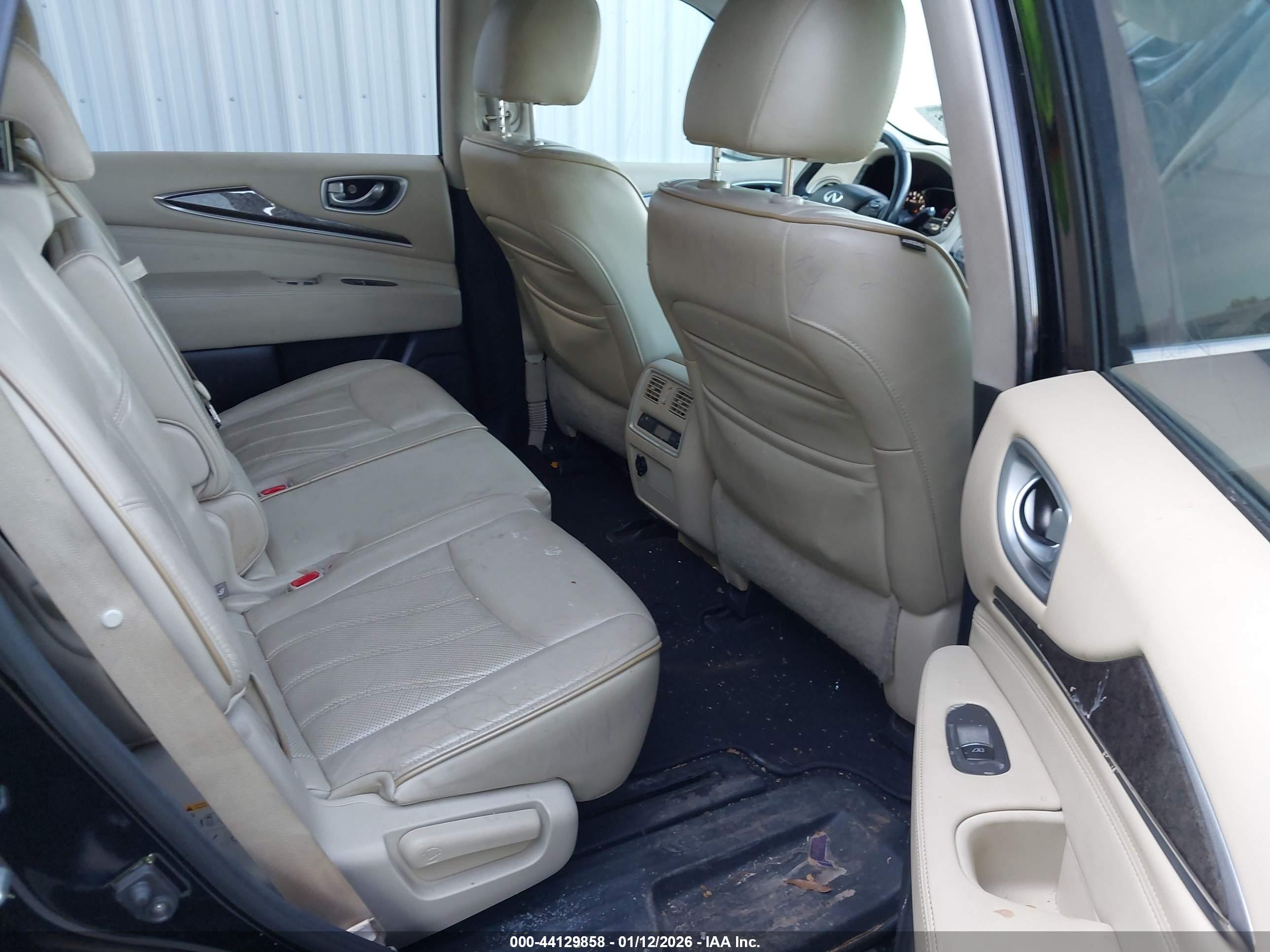 INFINITI QX60 image 8