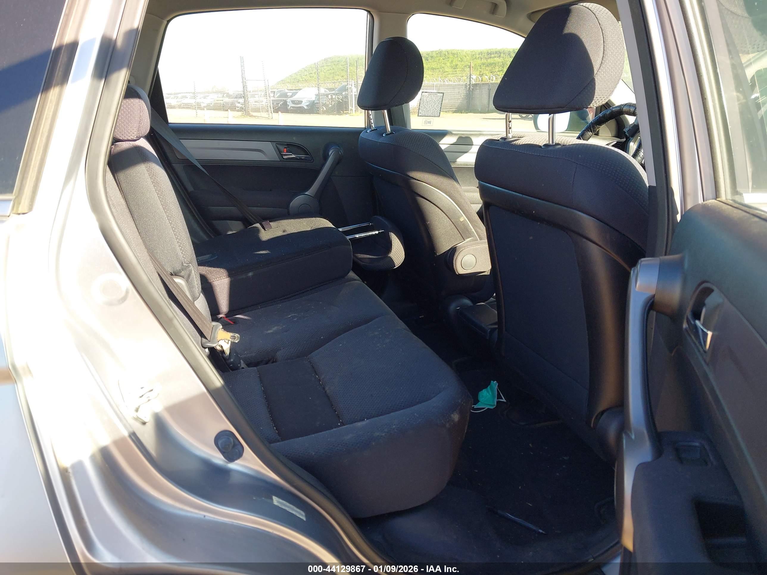 HONDA CR-V image 8