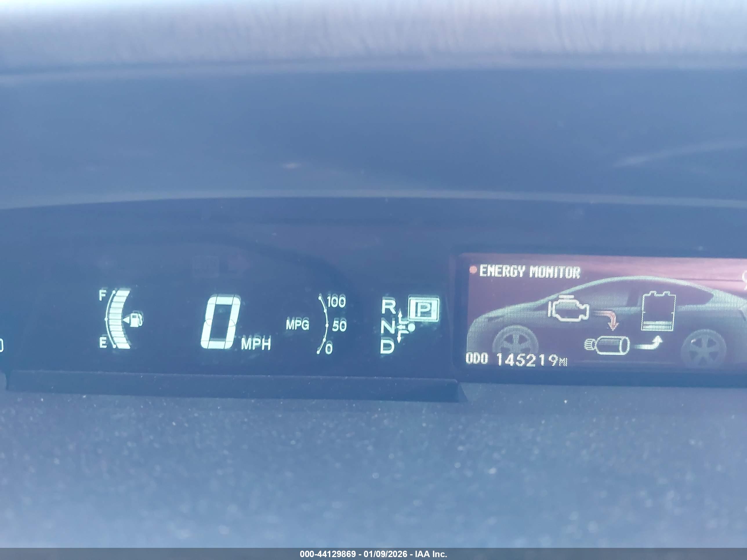TOYOTA PRIUS image 7