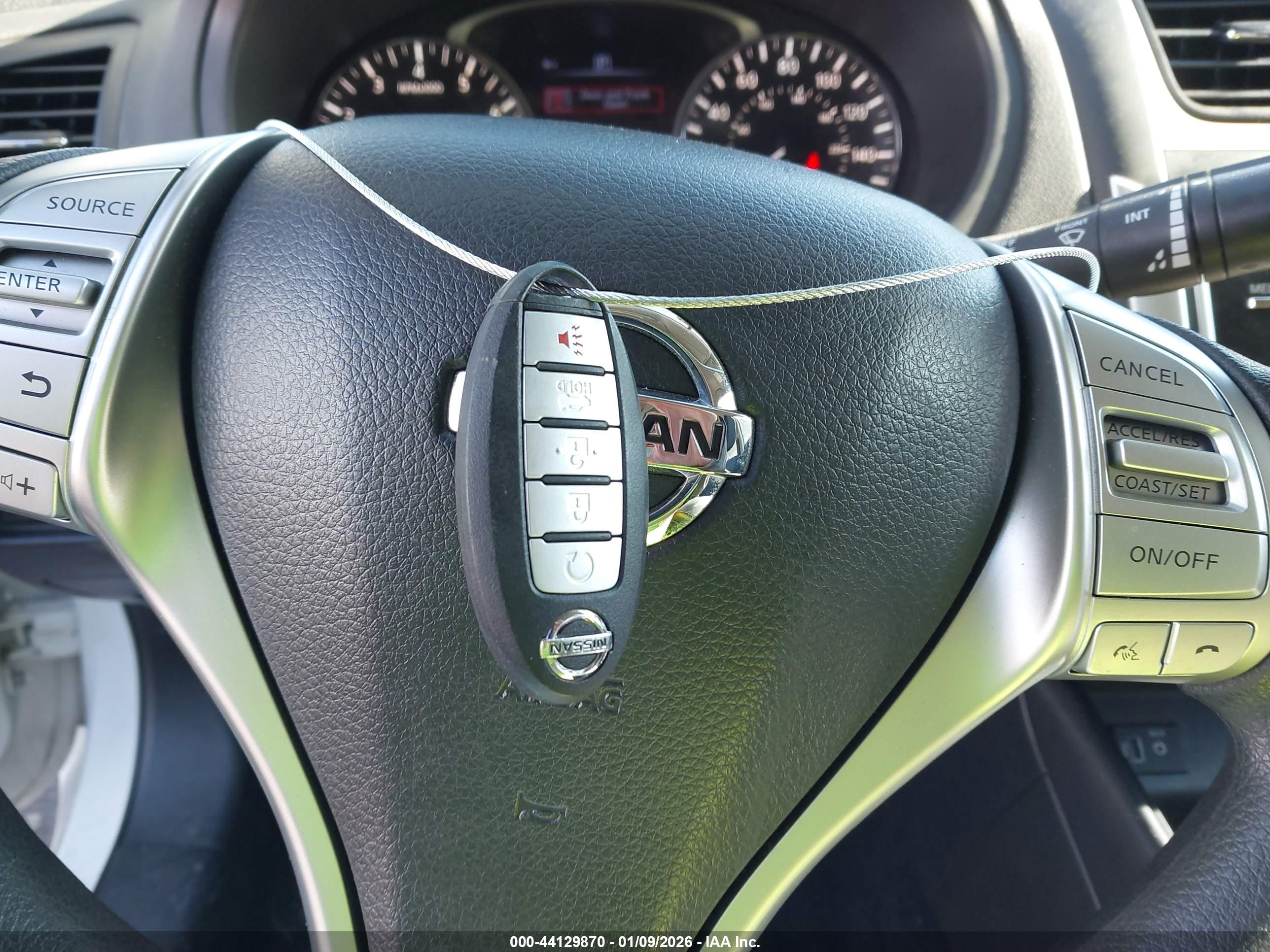 NISSAN ALTIMA image 11