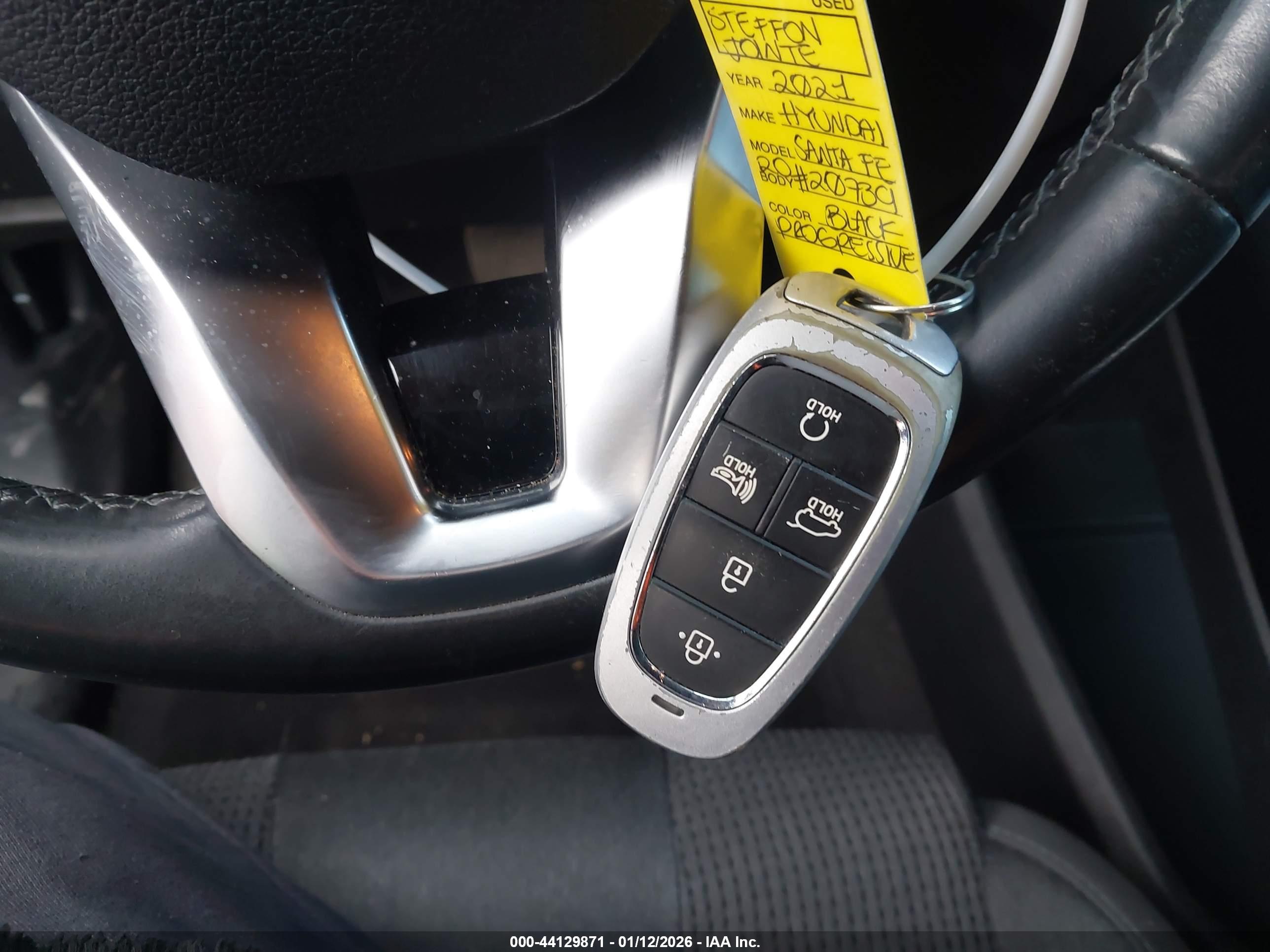 HYUNDAI SANTA image 11