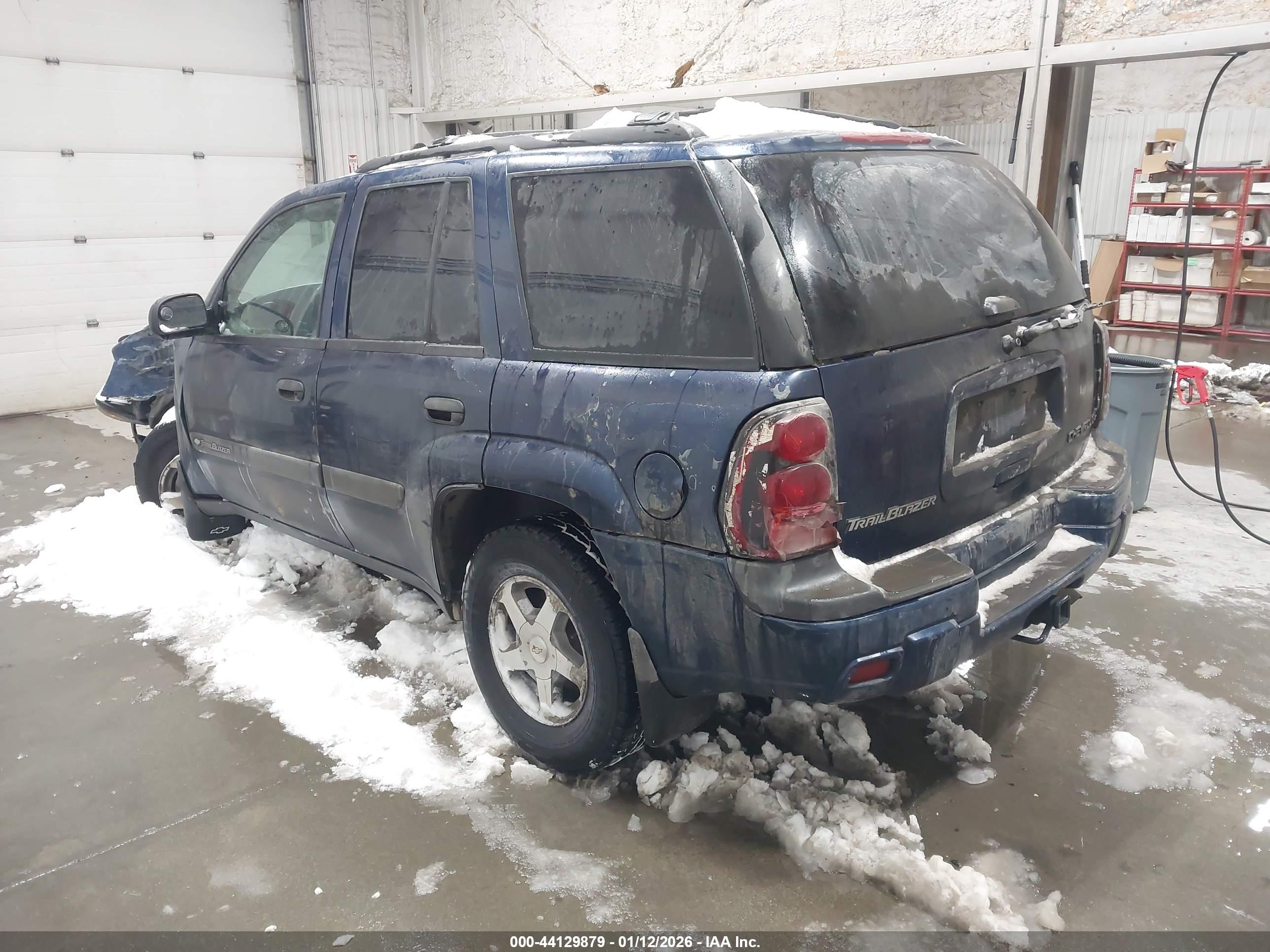 CHEVROLET TRAILBLAZER image 3