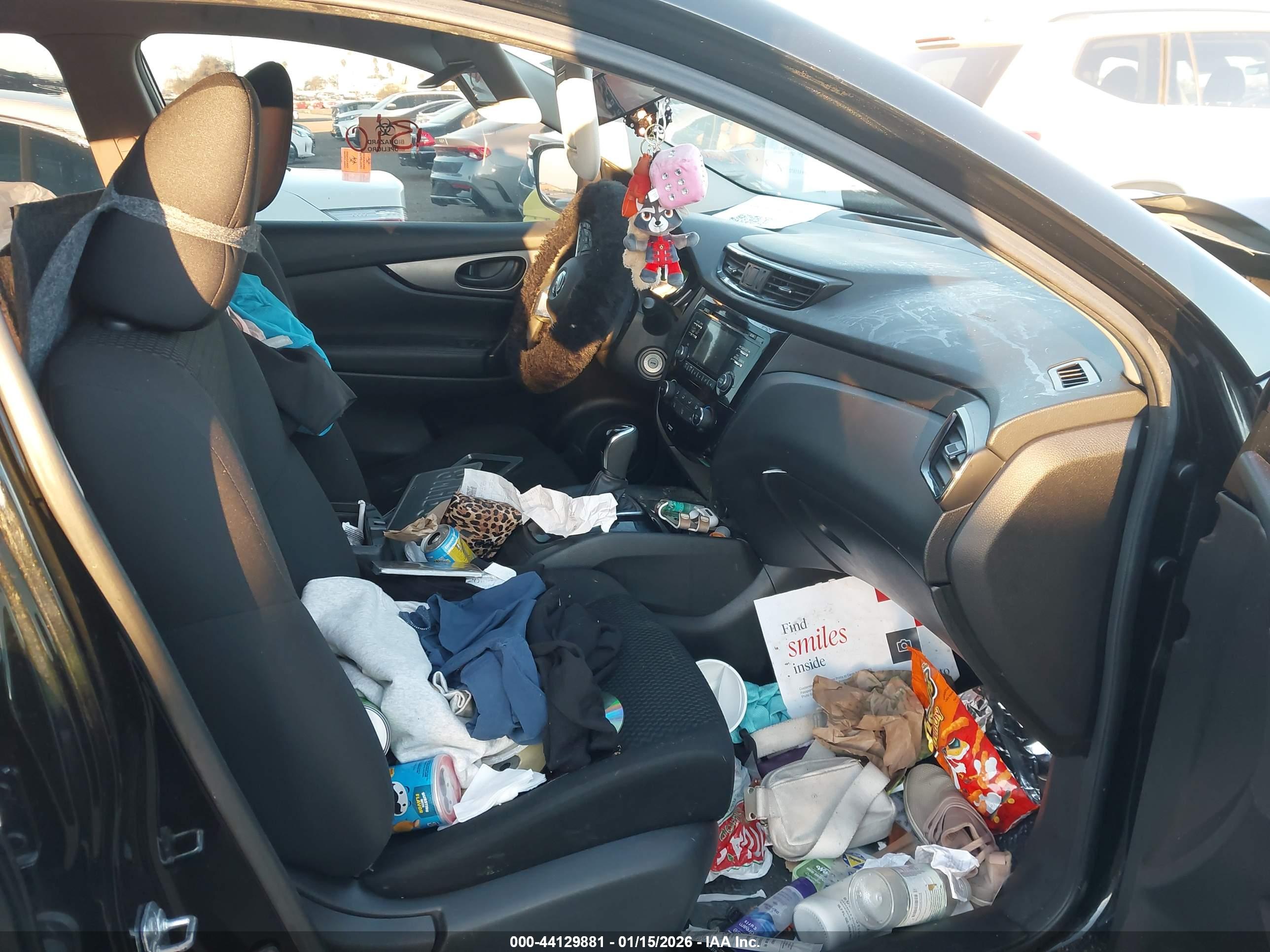 NISSAN ROGUE image 5
