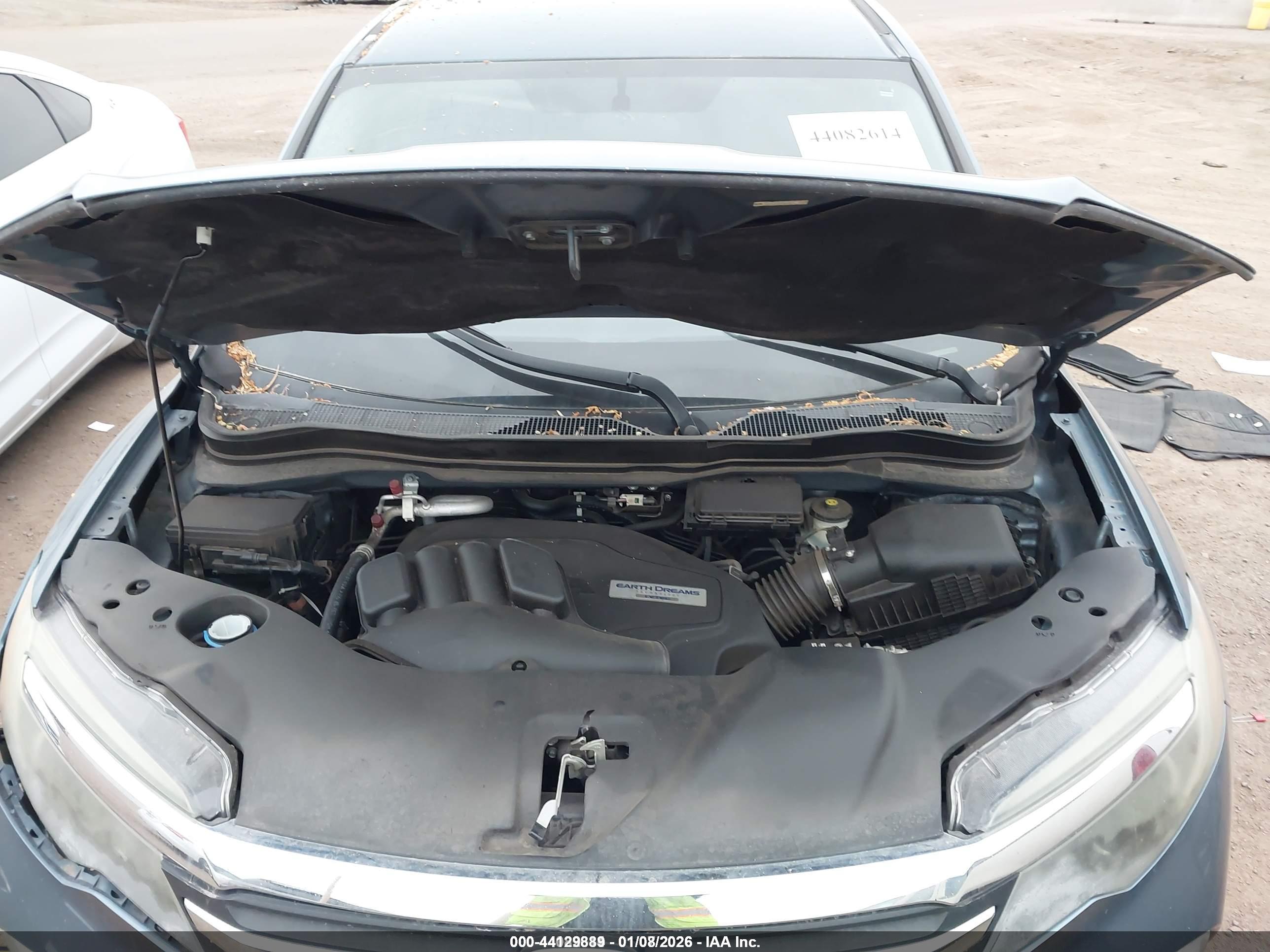 HONDA PILOT image 10